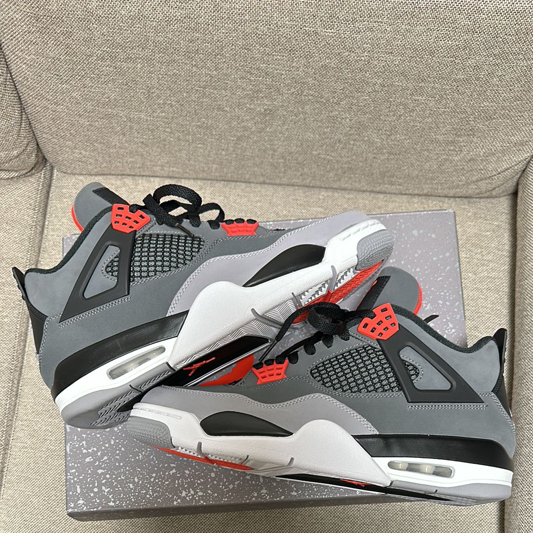 Nike Air Jordan 4 Retro "Infrared 23"