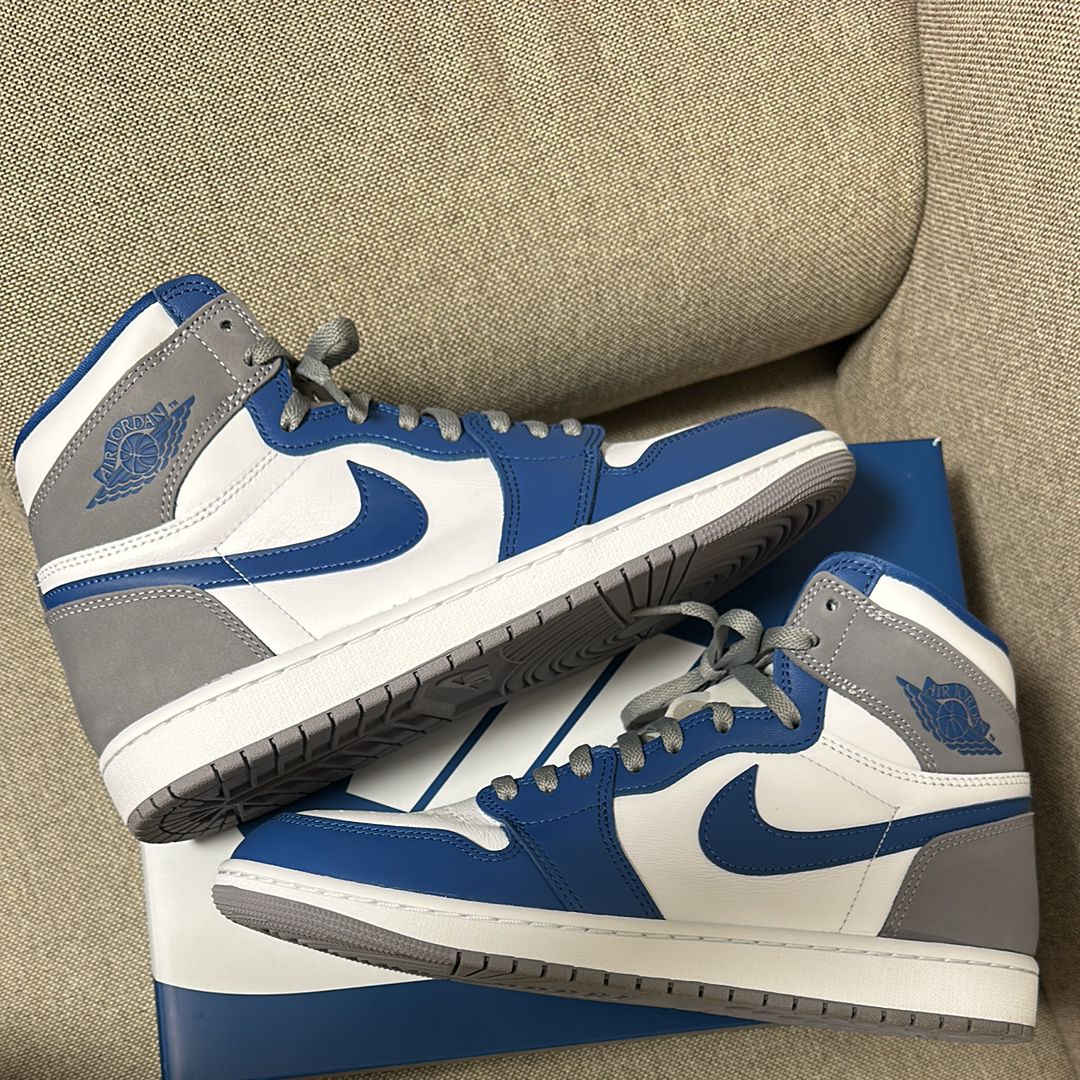 Nike Air Jordan 1 High OG "True Blue"
