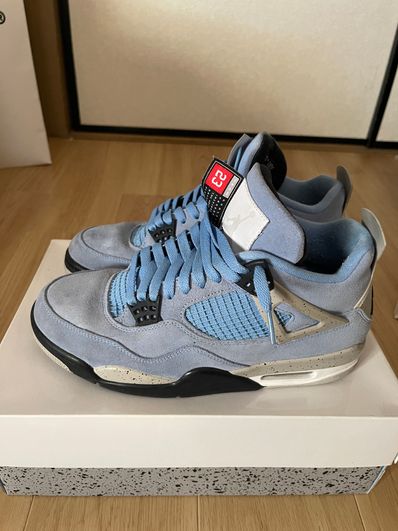 Nike Air Jordan 4 "University Blue"