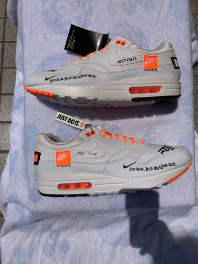 NIKE Women's AIR MAX 1 "WHITE JUST DO IT COLLECTION"