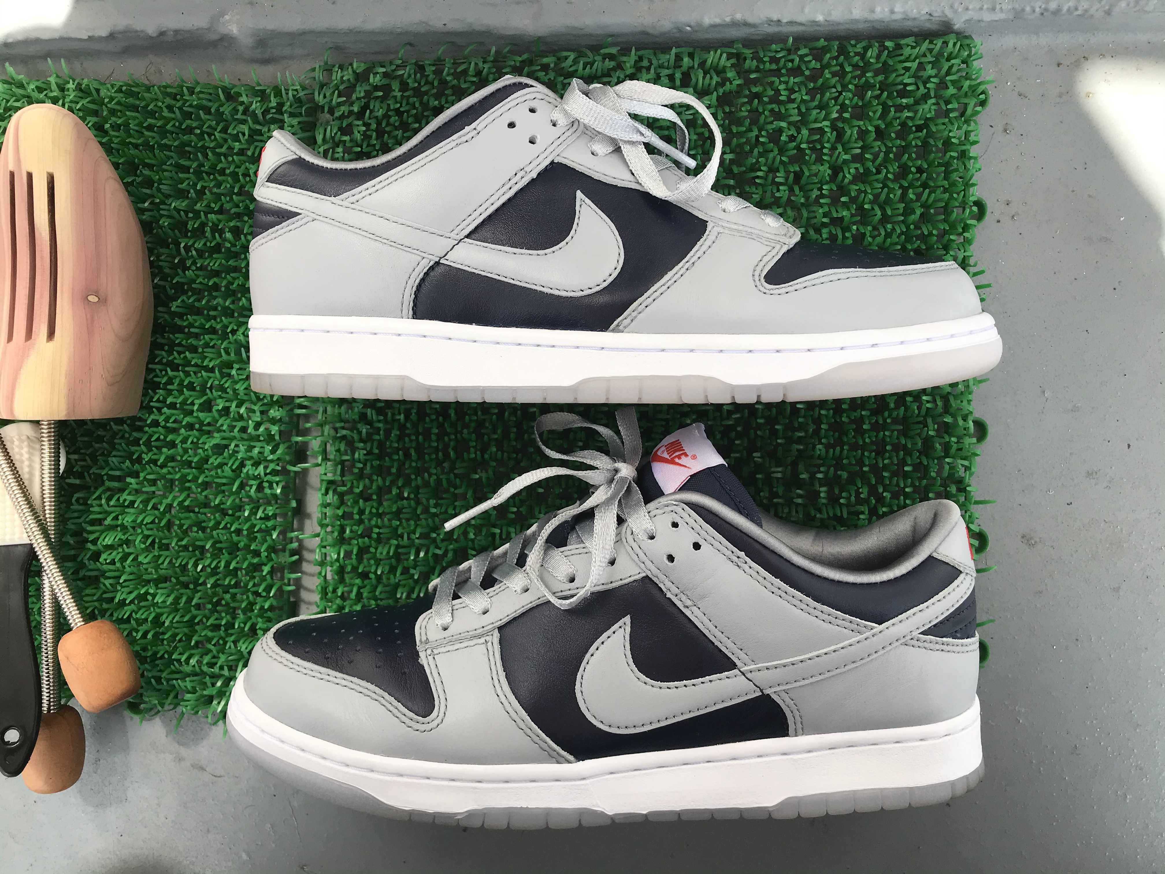 NIKE Women's DUNK LOW "COLLEGE NAVY"