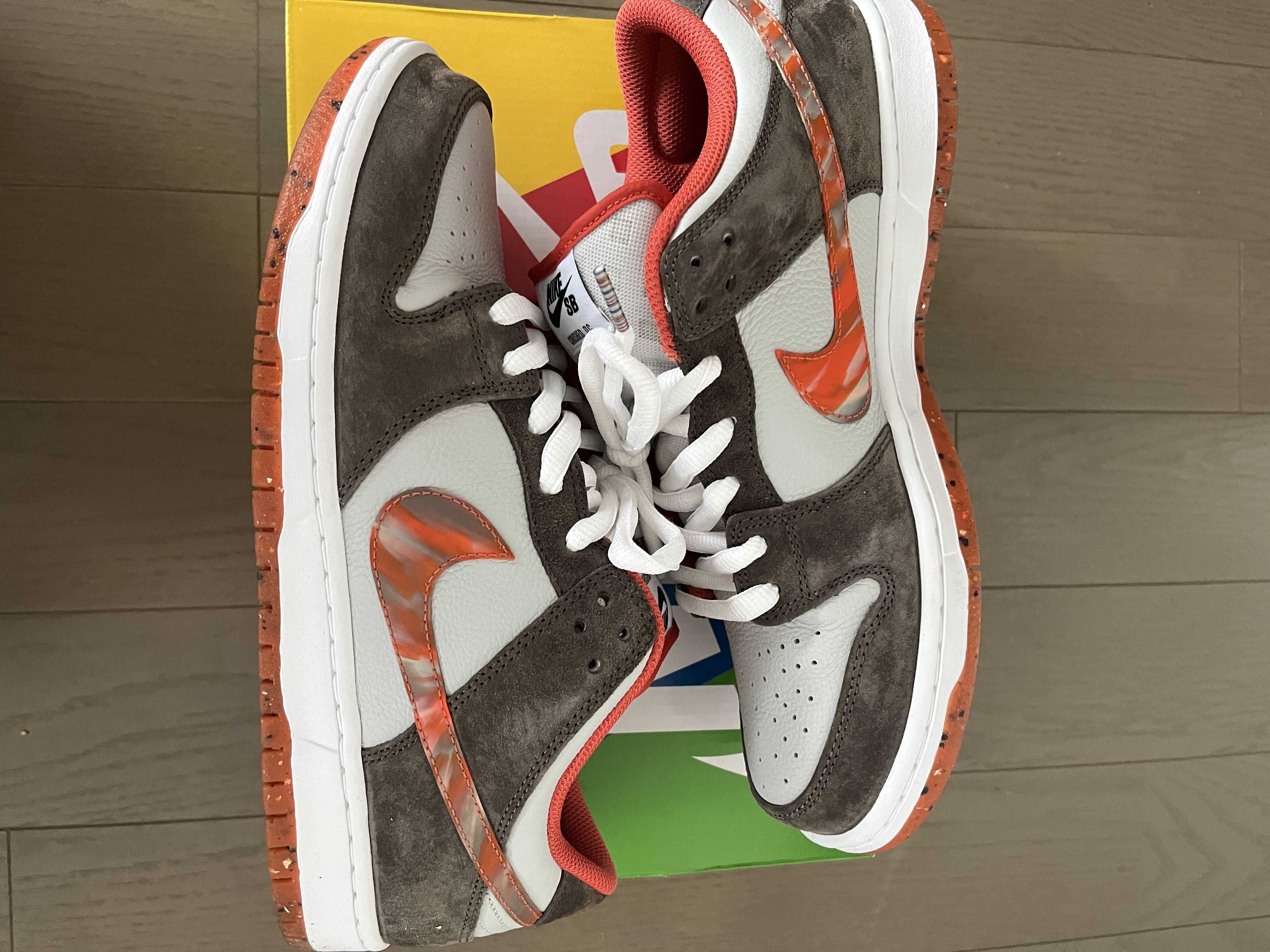 Crushed Skate Shop × Nike SB Dunk Low QS "Olive Grey/Mantra Orange"