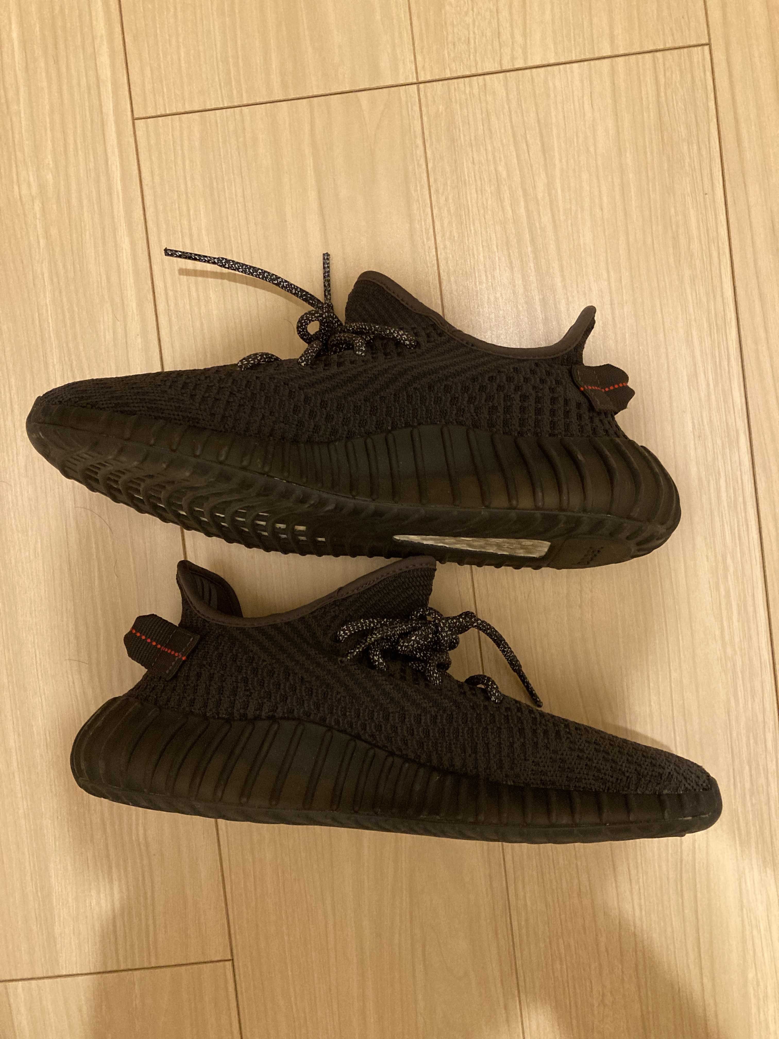 adidas YEEZY Boost 350 V2 "Black"