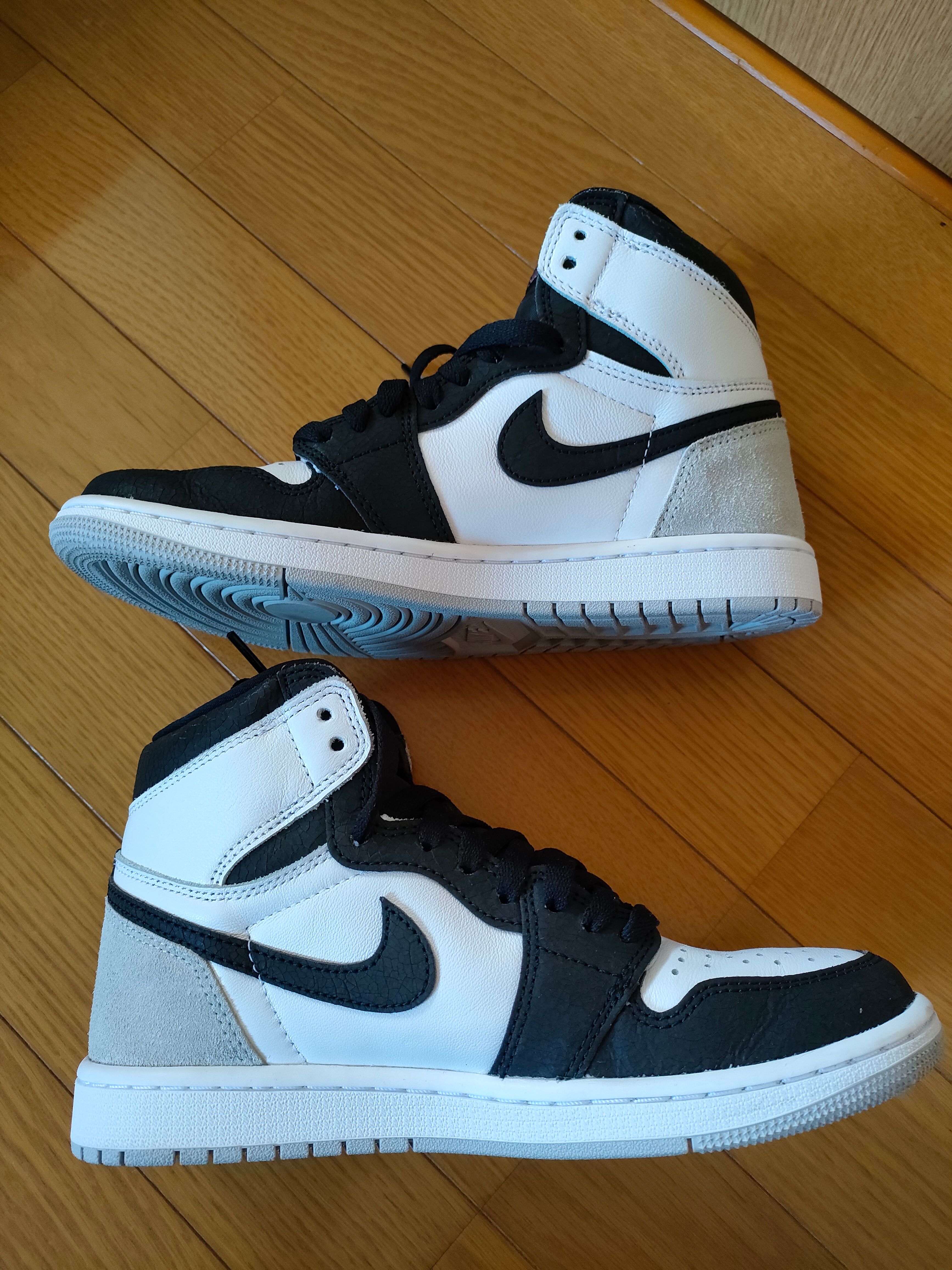 Nike Air Jordan 1 High OG "Bleached Coral"