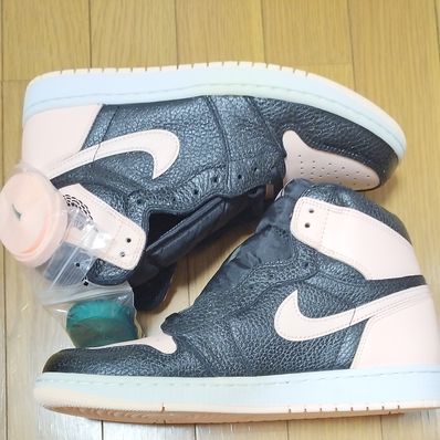 Nike Air Jordan 1 Retro High OG "Crimson Tint"