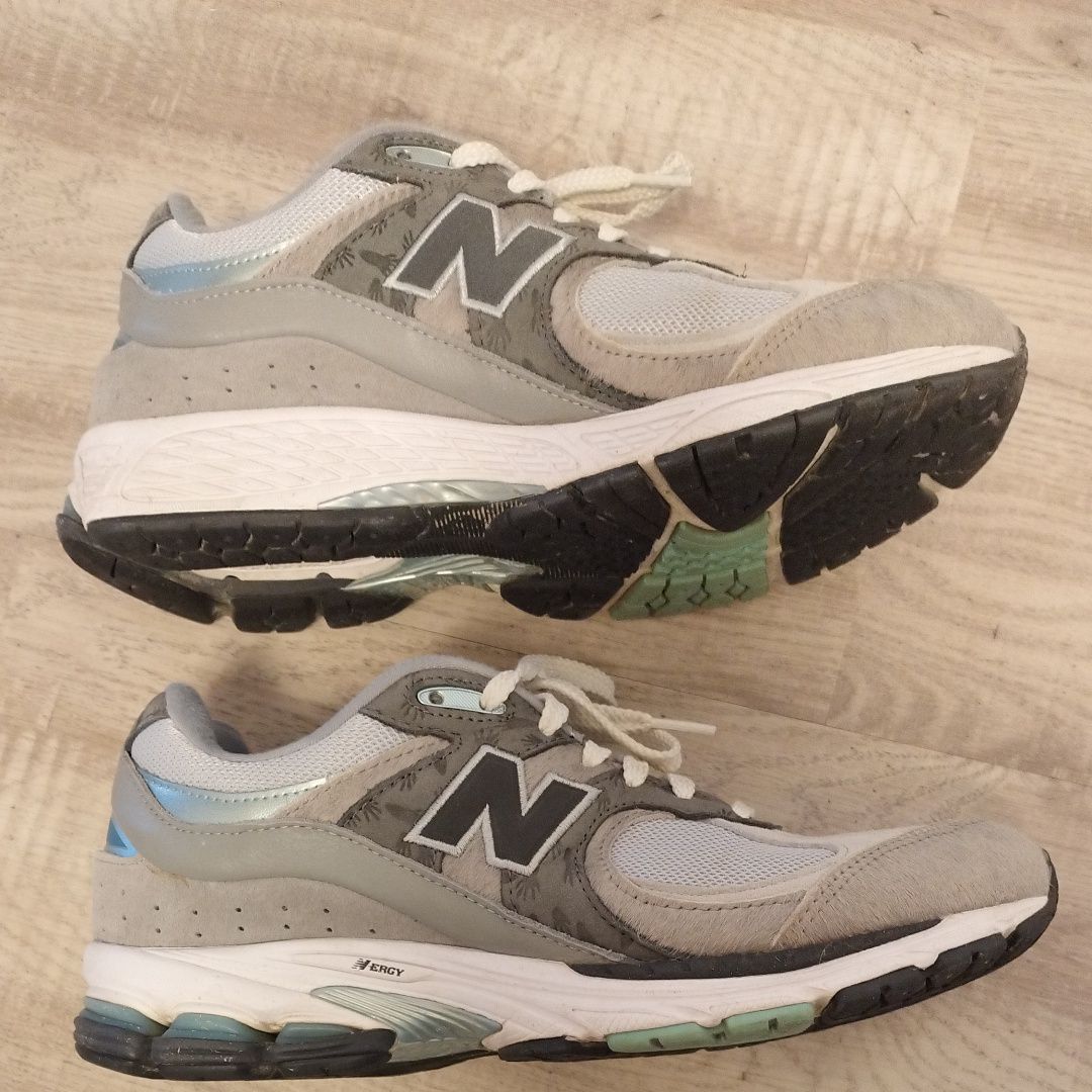 atmos × New Balance 2002R "Rat"