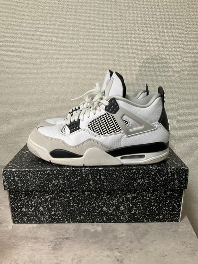 Nike Air Jordan 4 "Military Black"