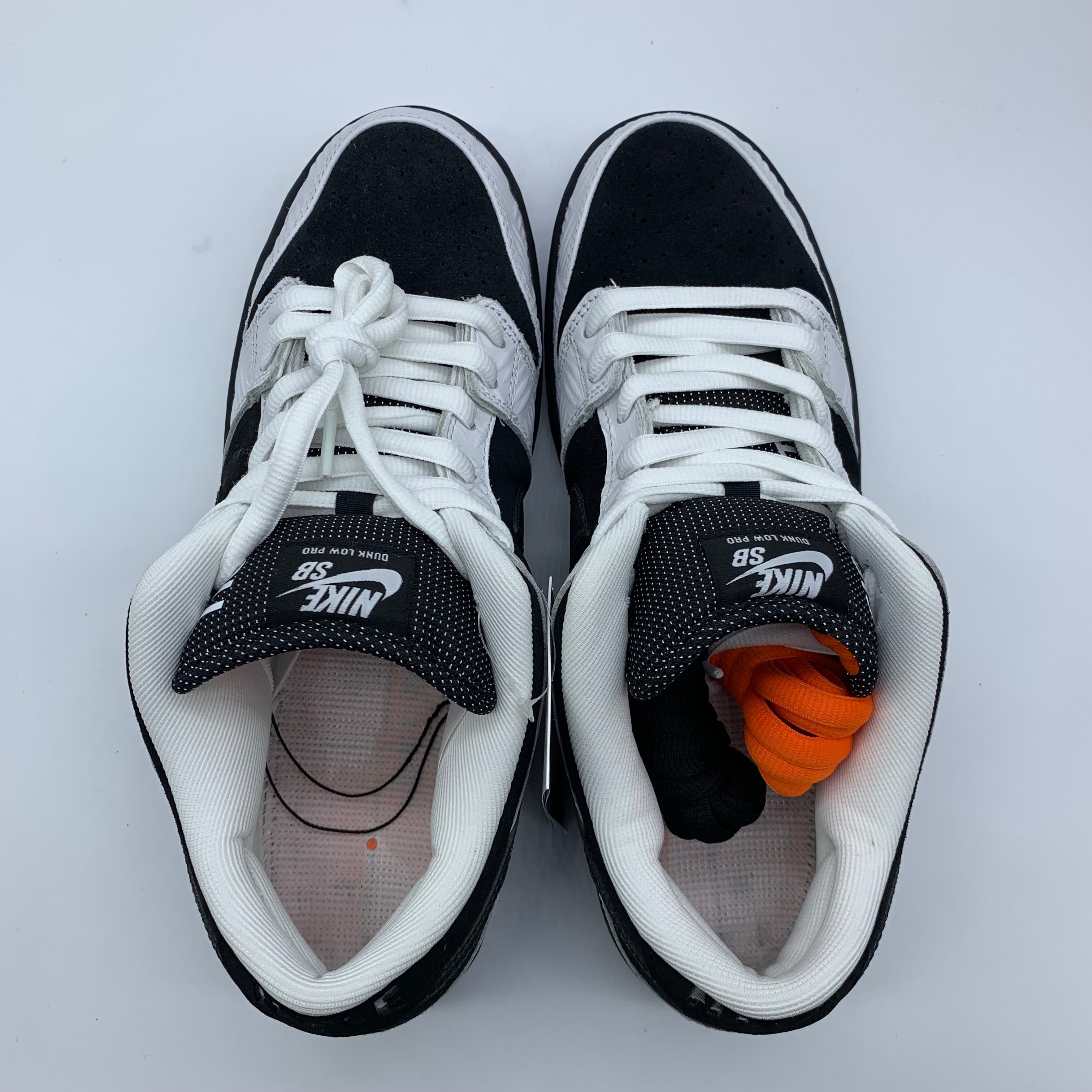 TIGHTBOOTH × Nike SB Dunk Low Pro QS "Black and White"