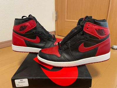 Nike Air Jordan 1 Retro High OG "Bred/Banned" (2016)