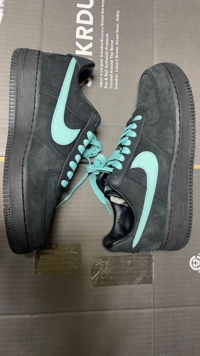 Tiffany & Co. × Nike Air Force 1 Low "1837"