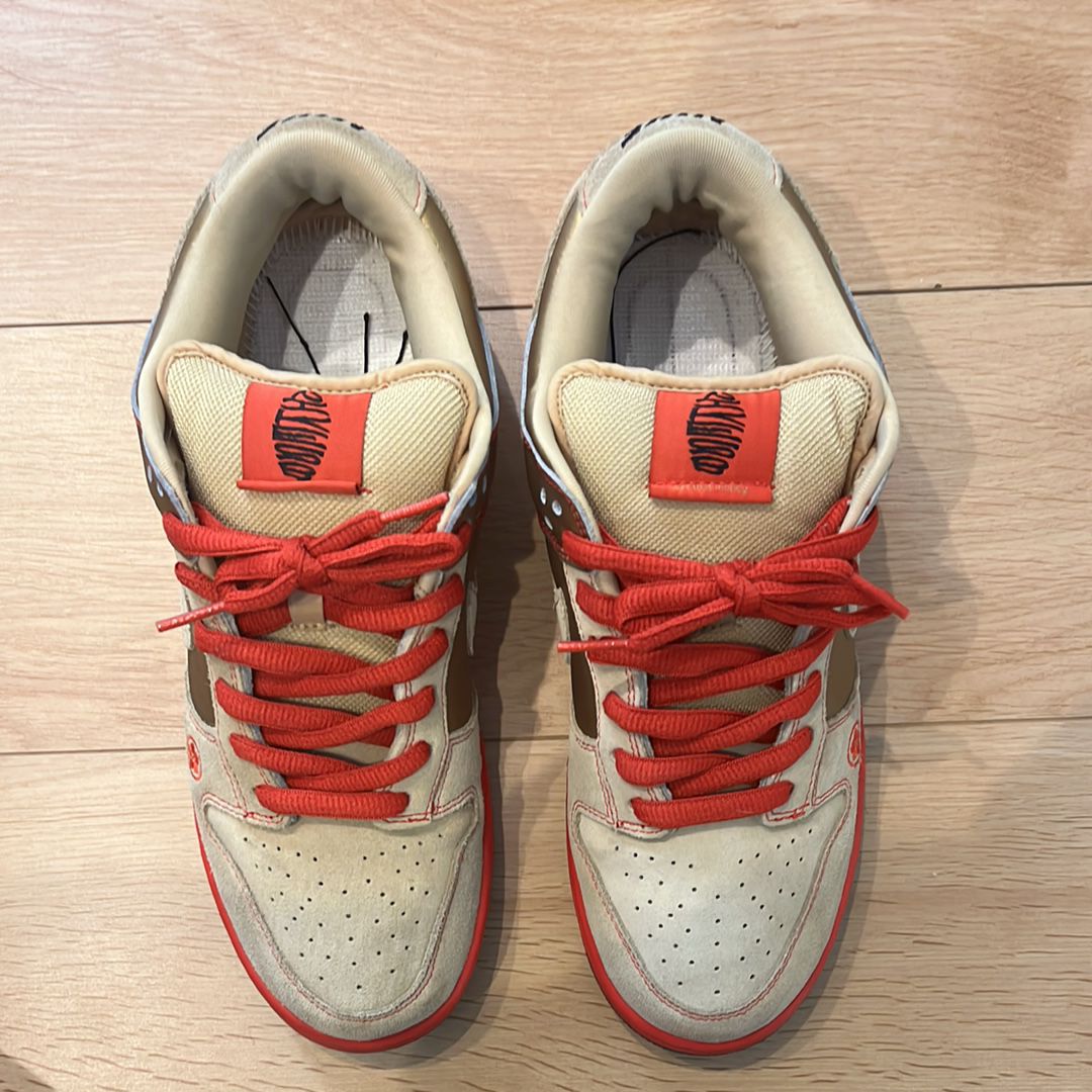 Nike SB Dunk Low "Money Cat"