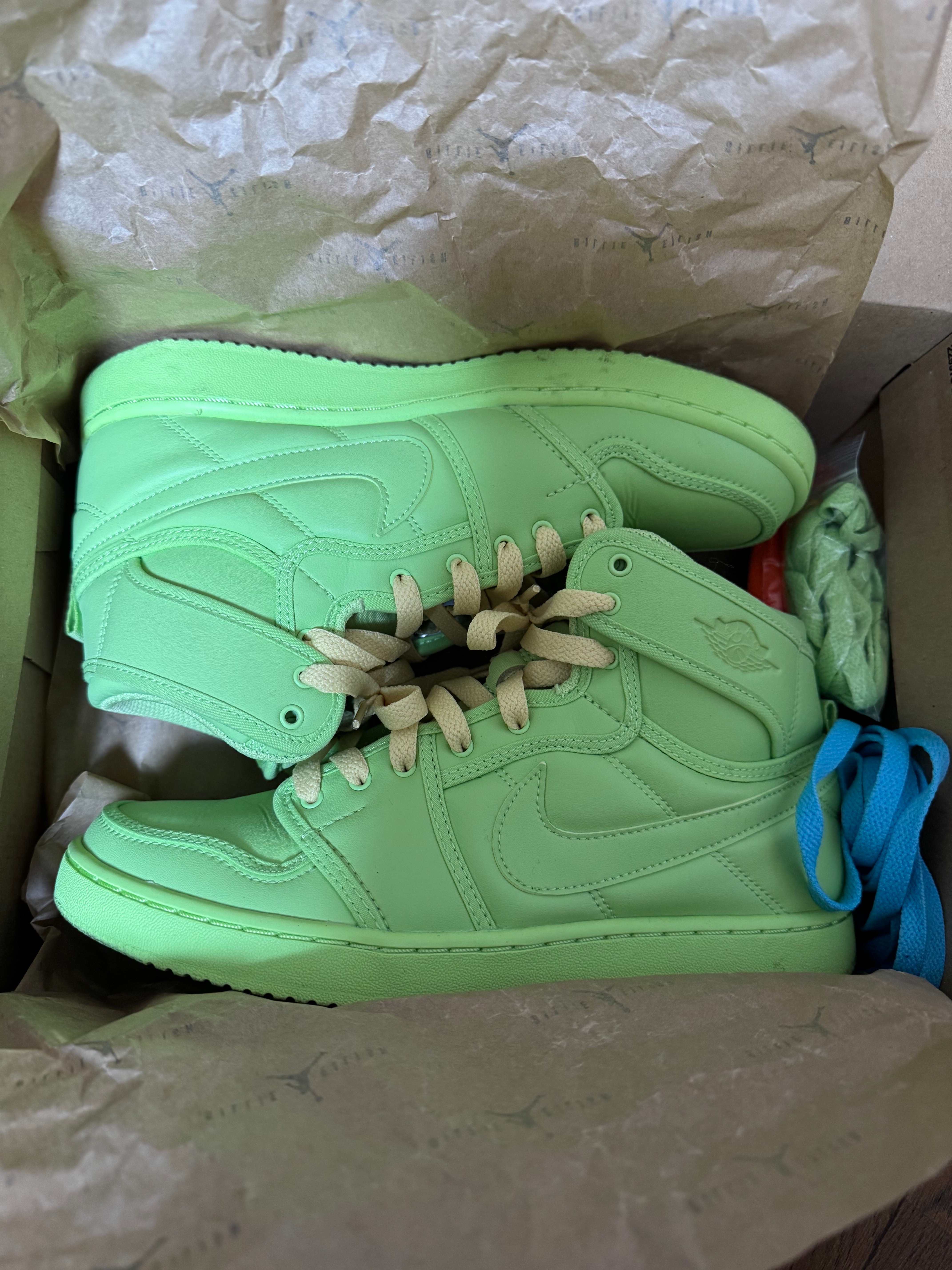 Billie Eilish × Nike Women's Air Jordan 1 High KO 