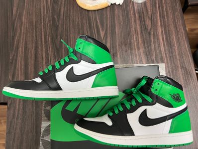 Nike Air Jordan 1 Retro High OG "Celtics/Black and Lucky Green" (2023)