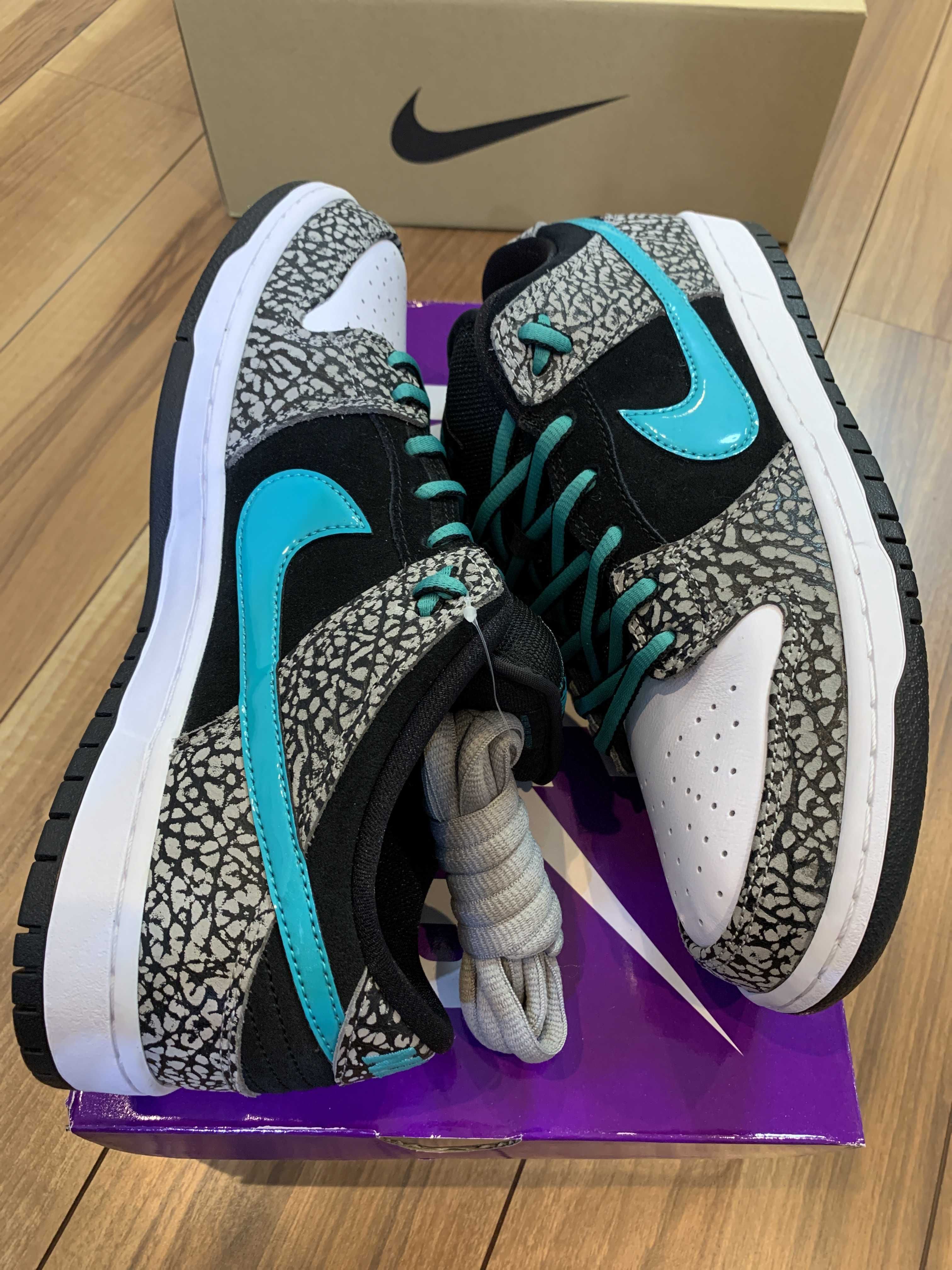 Nike SB Dunk Low "Elephant/Safari"