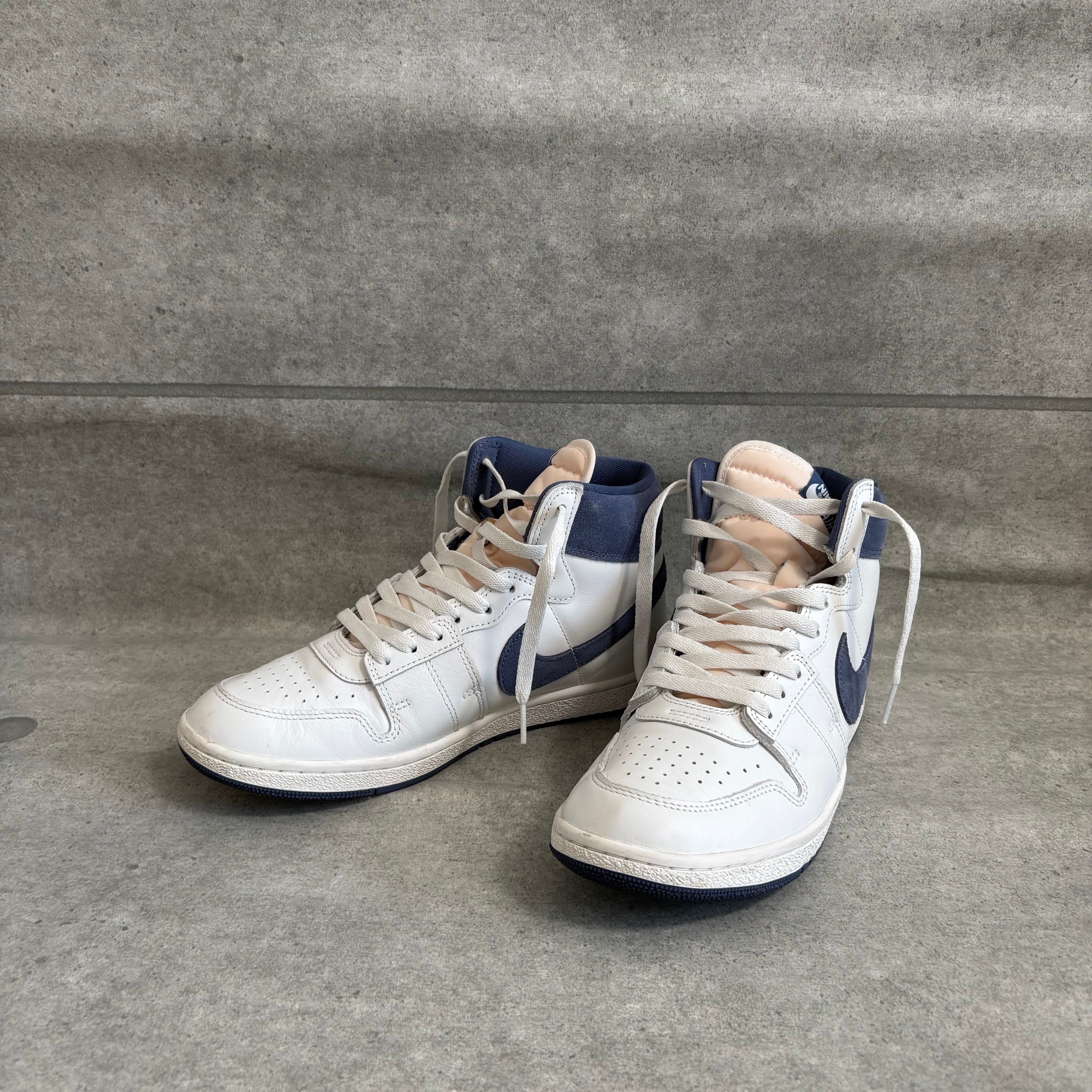Nike ジョーダンエアシップ　 ホワイト/ネイビー Air Ship(エアシップ) 人気・新作スニーカー 新品/中古通販