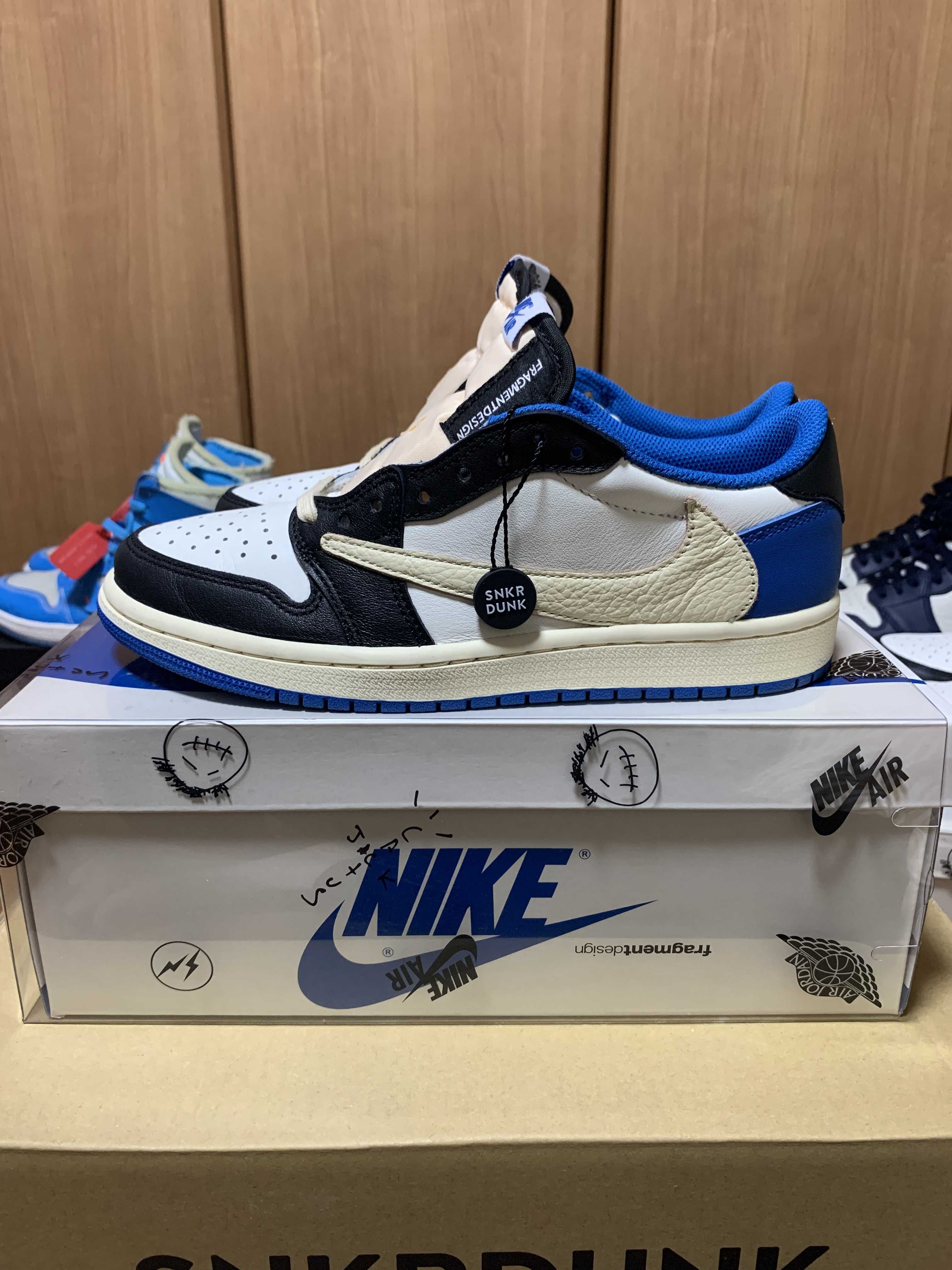 Travis Scott × fragment design × Nike Air Jordan 1 Low OG SP "Military Blue"
