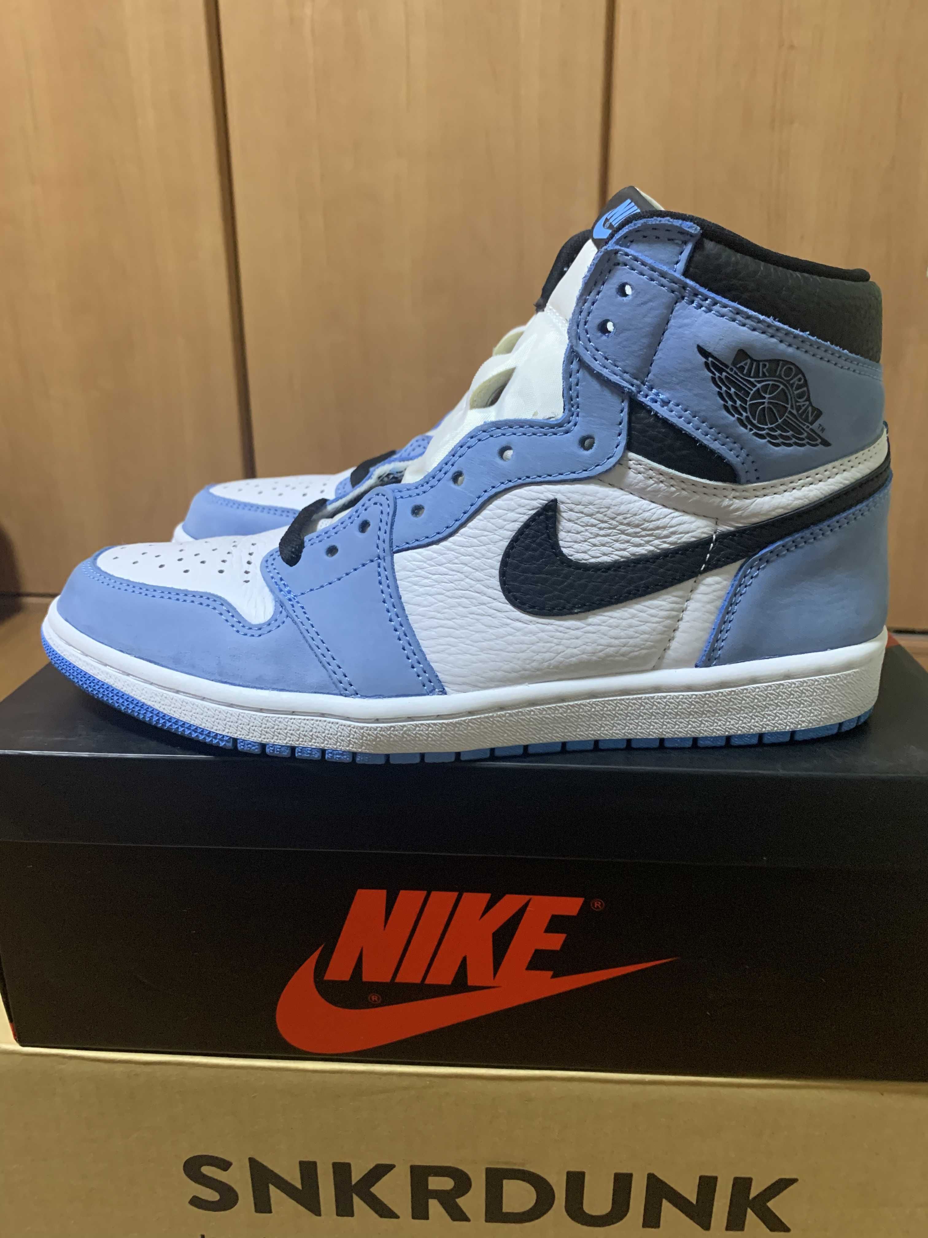 Nike Air Jordan 1 High OG "University Blue"