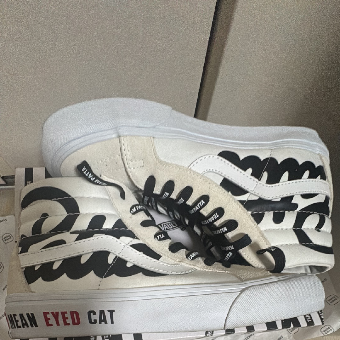 パタ × バンズ ボルト LX SK8 ハイ "ホワイト"