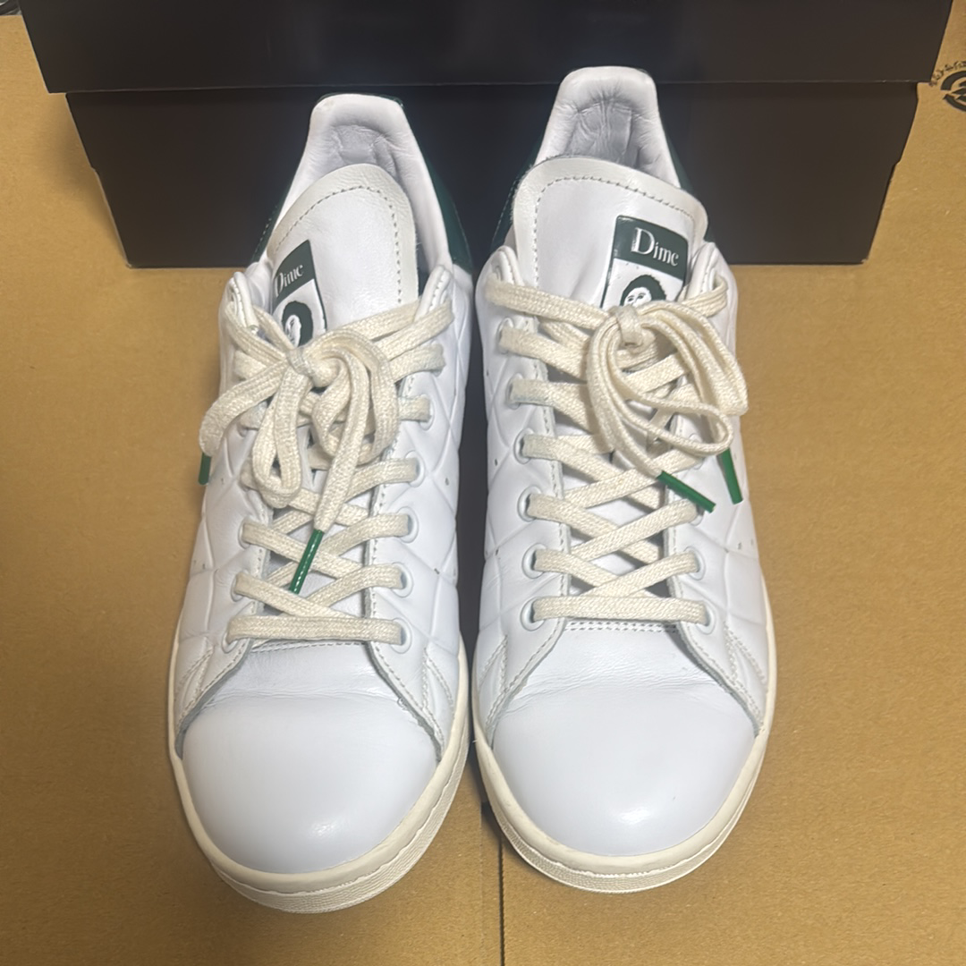 ダイム × アディダス スタンスミス "フットウェアホワイト/カレッジグリーン/グリーンオキサイド"