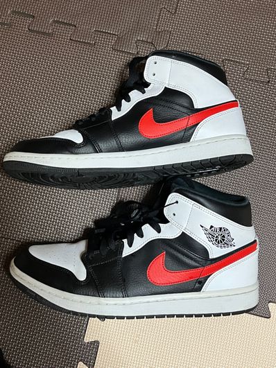 NIKE AIR JORDAN 1 MID "BLACK/CHILE RED/WHITE"