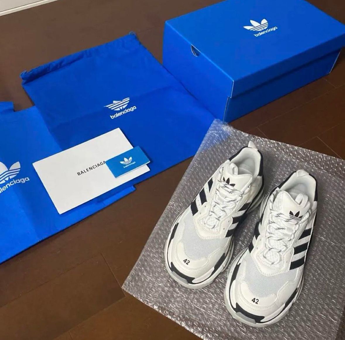 adidas × BALENCIAGA Triple S "White"