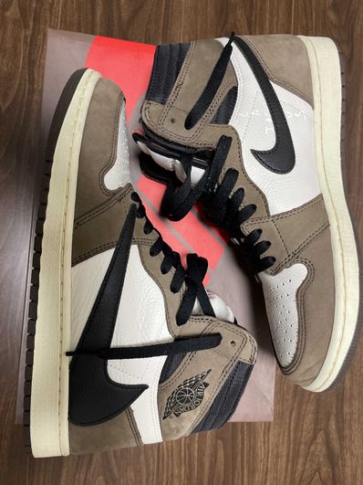 Travis Scott × Nike Air Jordan 1 Retro High OG TS SP "Sail/Dark Mocha"