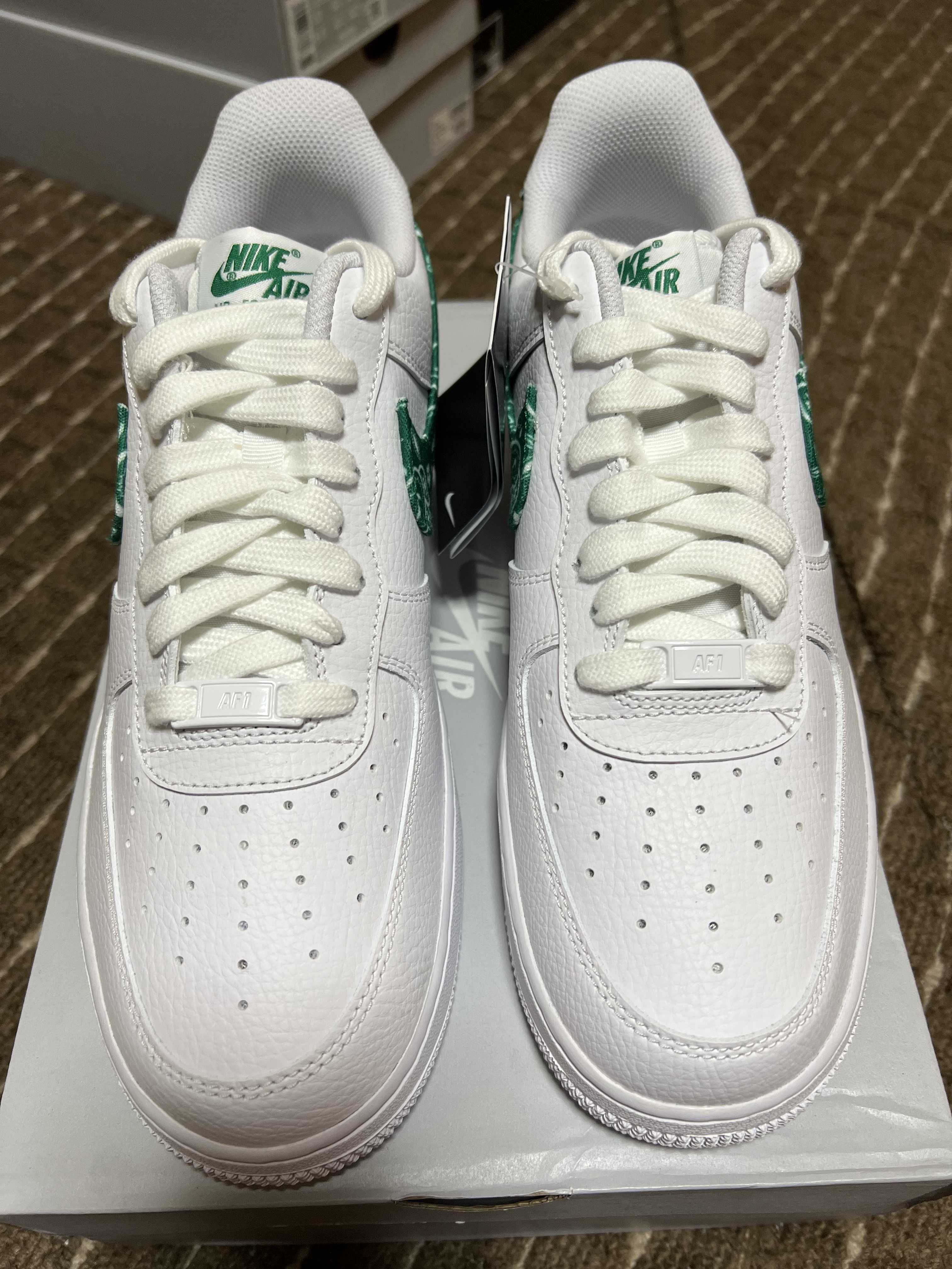 Nike Women's Air Force 1 Low '07 Essential "Green Paisley"