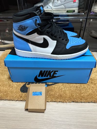 Nike Air Jordan 1 Retro High OG "University Blue/UNC Toe"