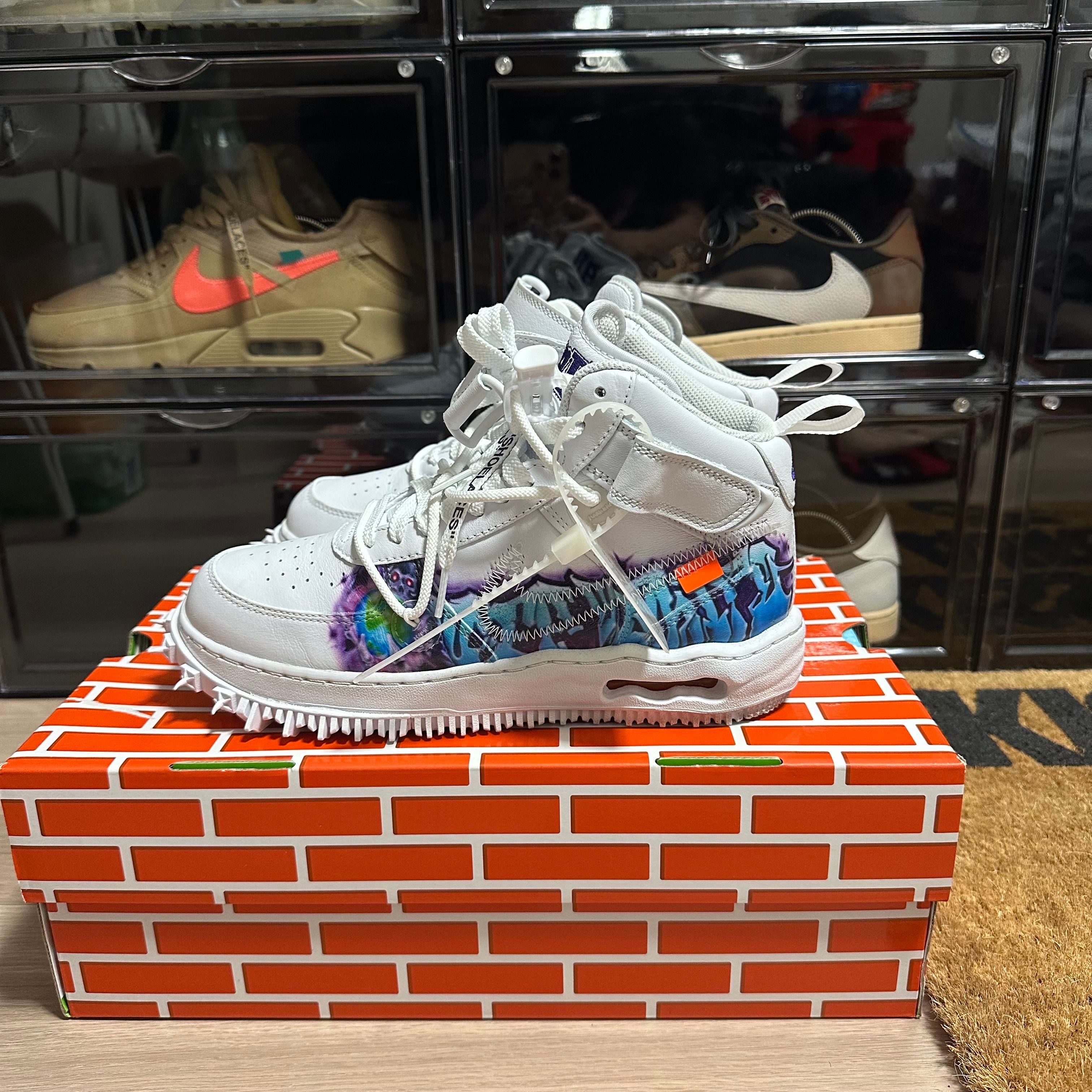 Off-White × Nike Air Force 1 Mid "Graffiti"