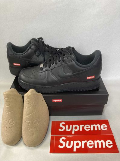 Supreme × Nike Air Force 1 Low "Black"