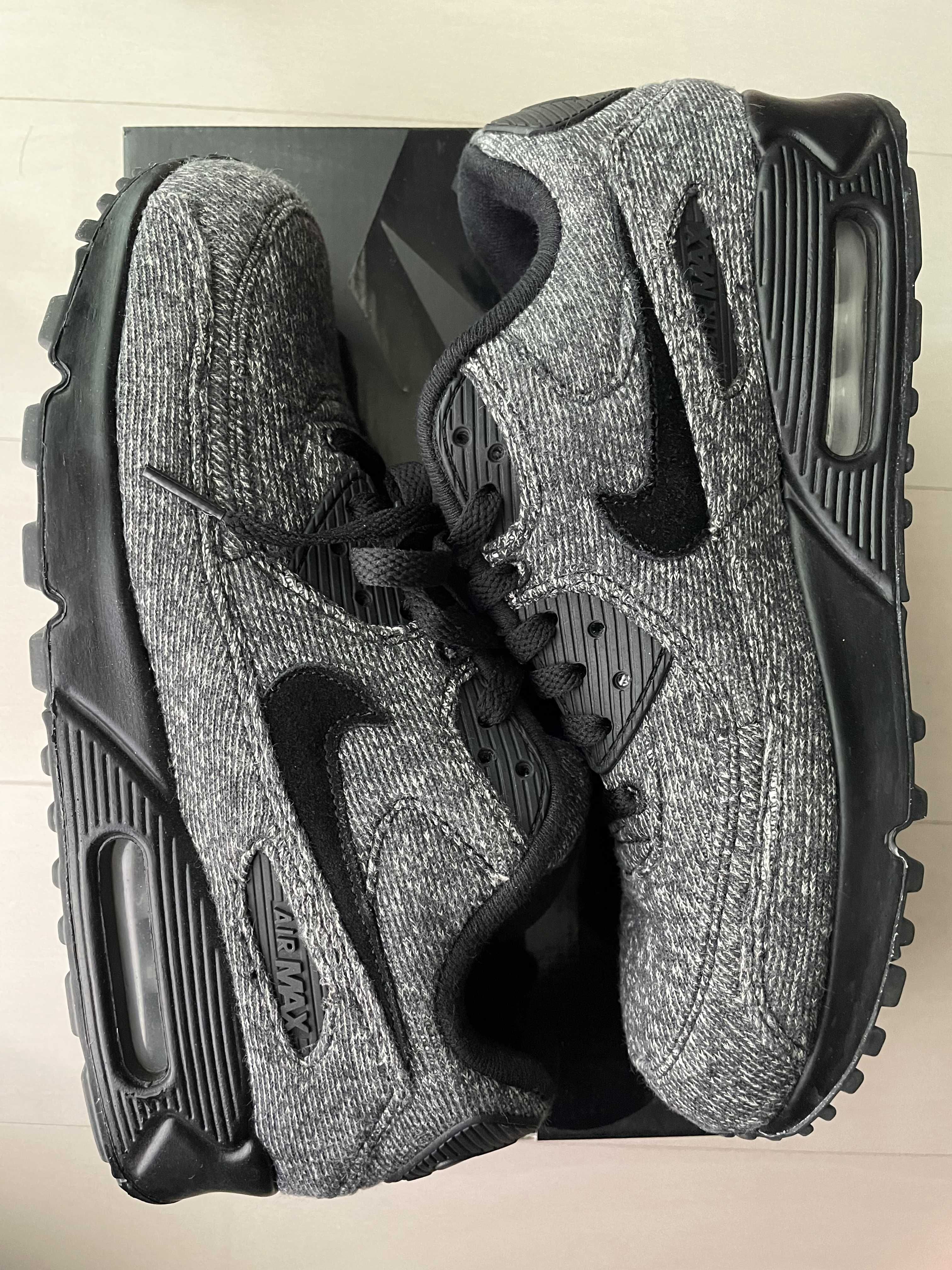 LOOPWHEELER × Nike Air Max 90 "Grey/Black"