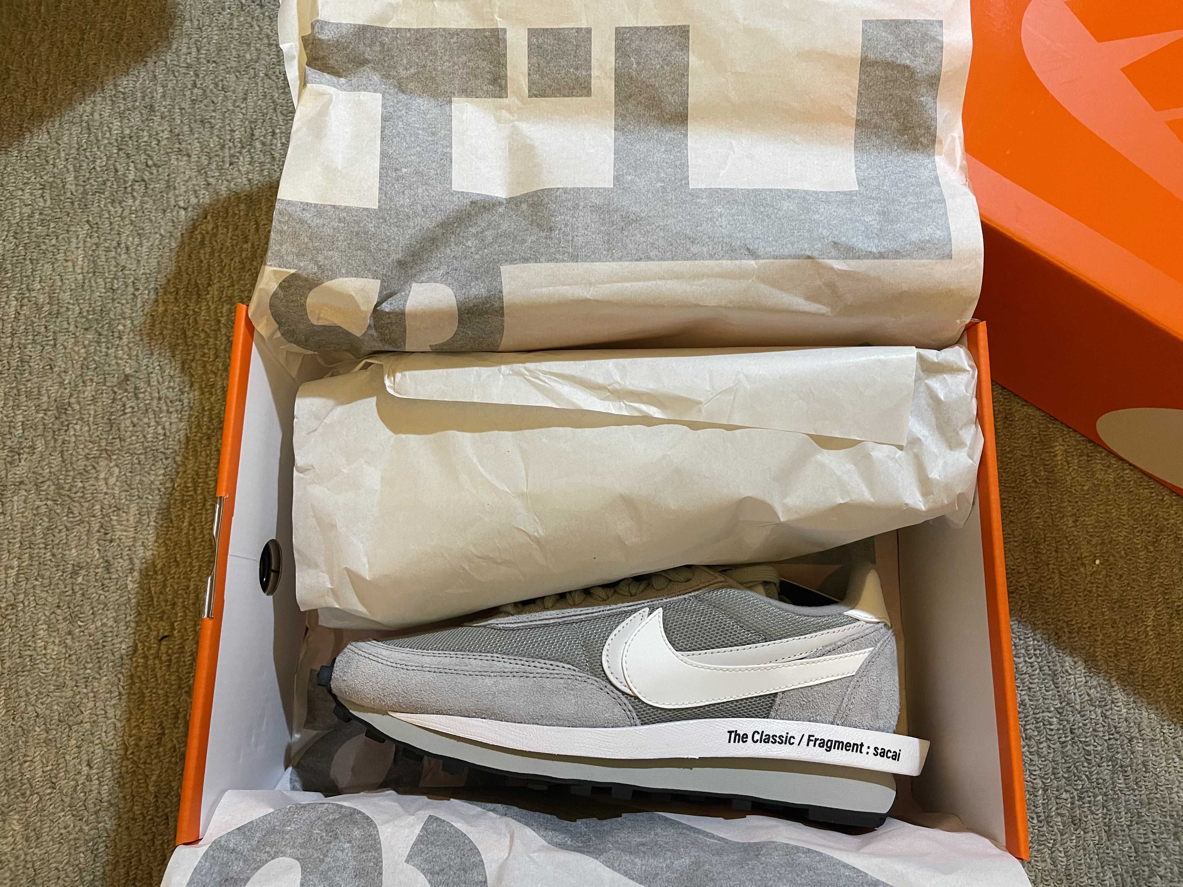 Fragment × sacai × Nike LD Waffle "Light Smoke Grey"