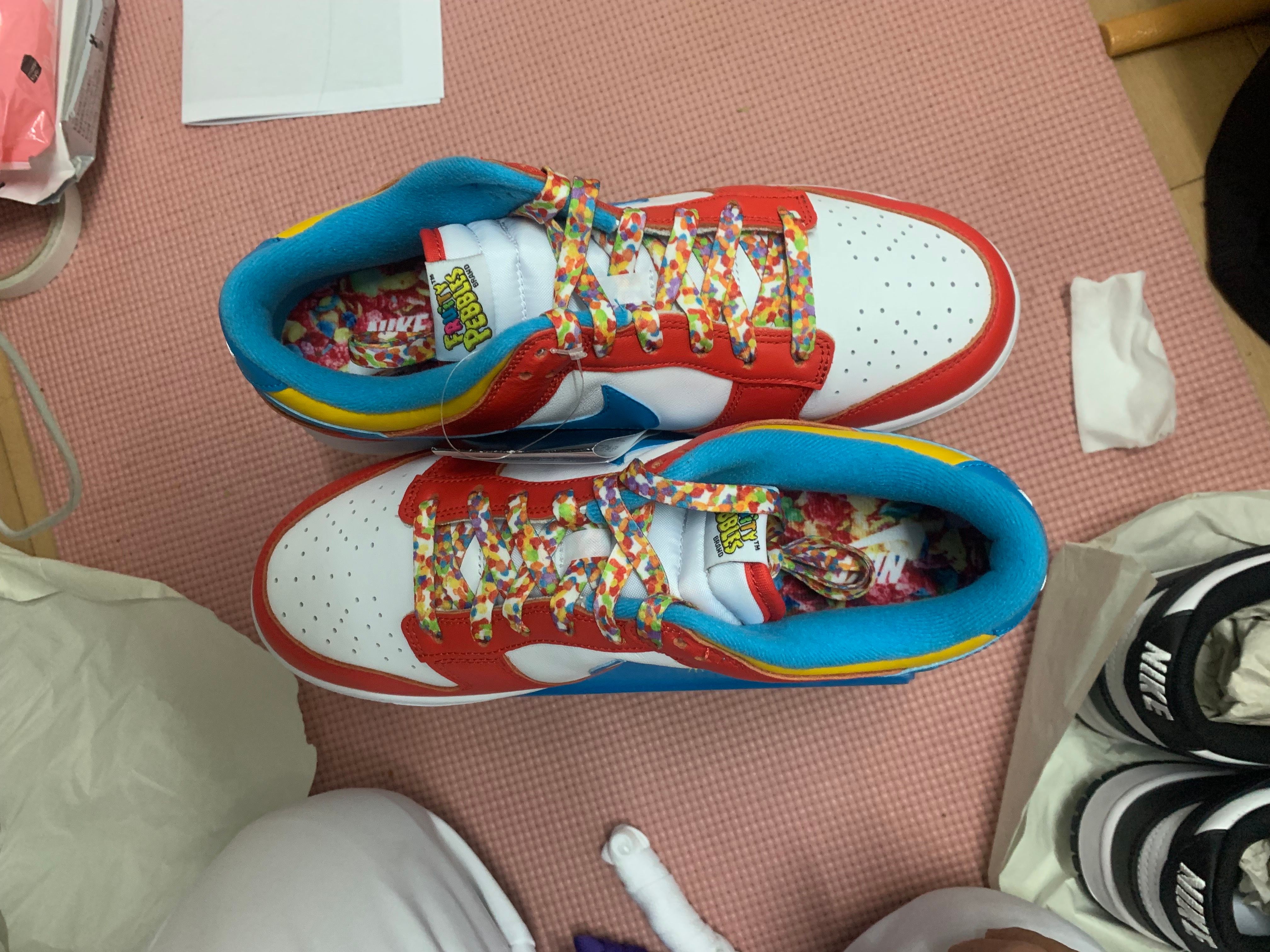 FRUiTY PEBBLESTM × Nike Dunk Low QS "Habanero Red/Dark Sulfur/Laser Blue"