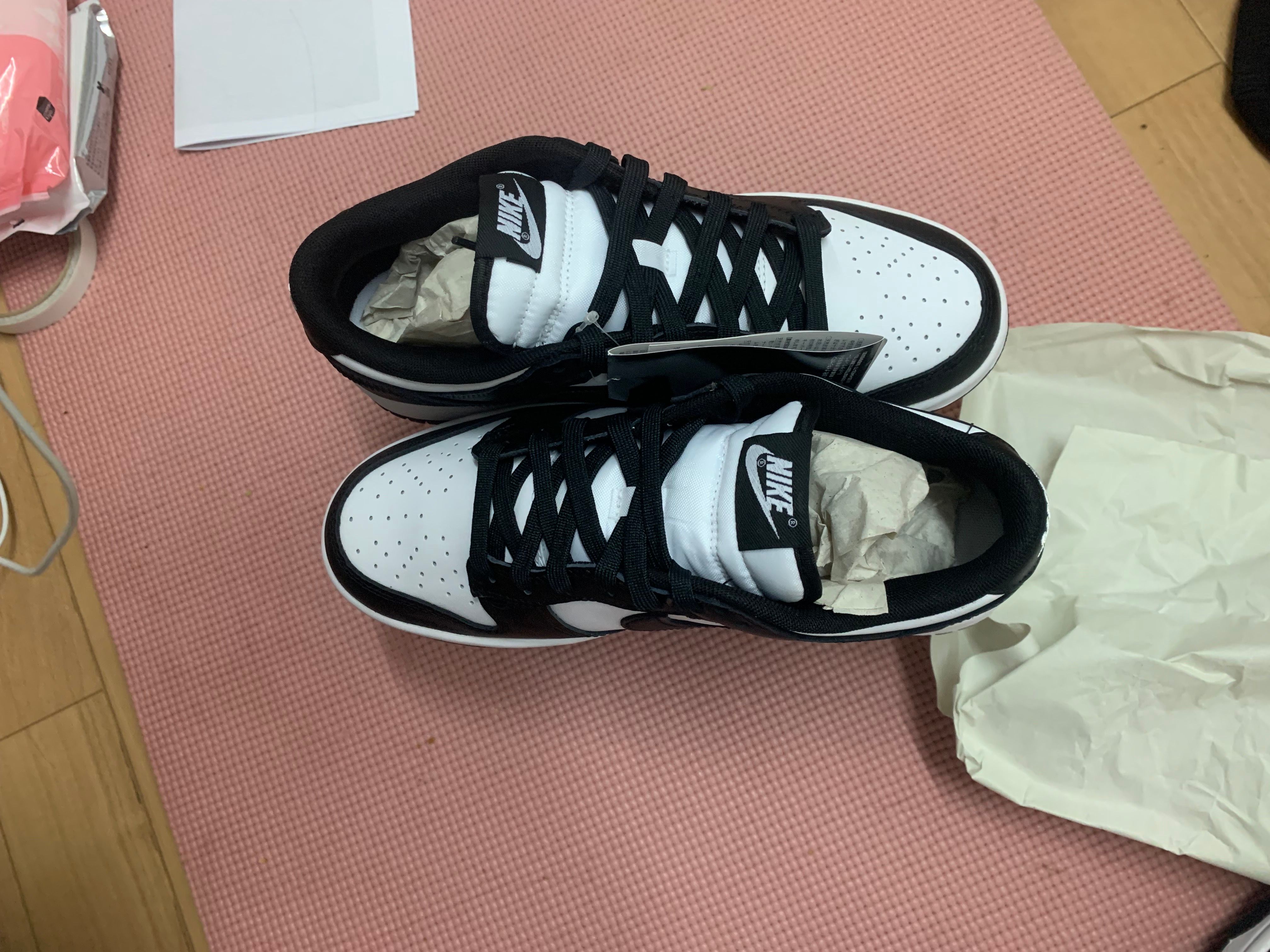 Nike Dunk Low Retro "Panda/White/Black"