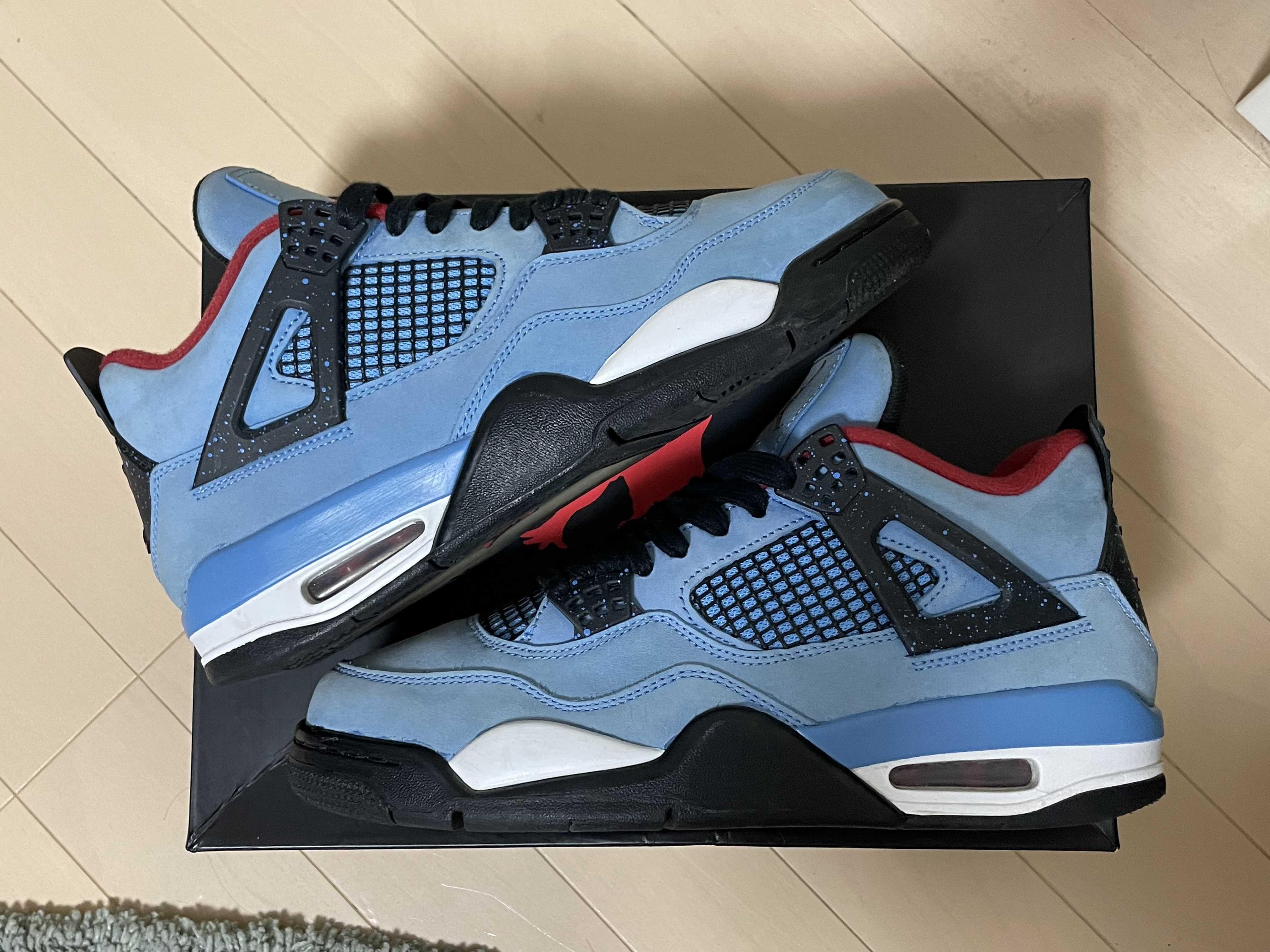 Travis Scott × Nike Air Jordan 4 Retro Cactus Jack "University Blue"