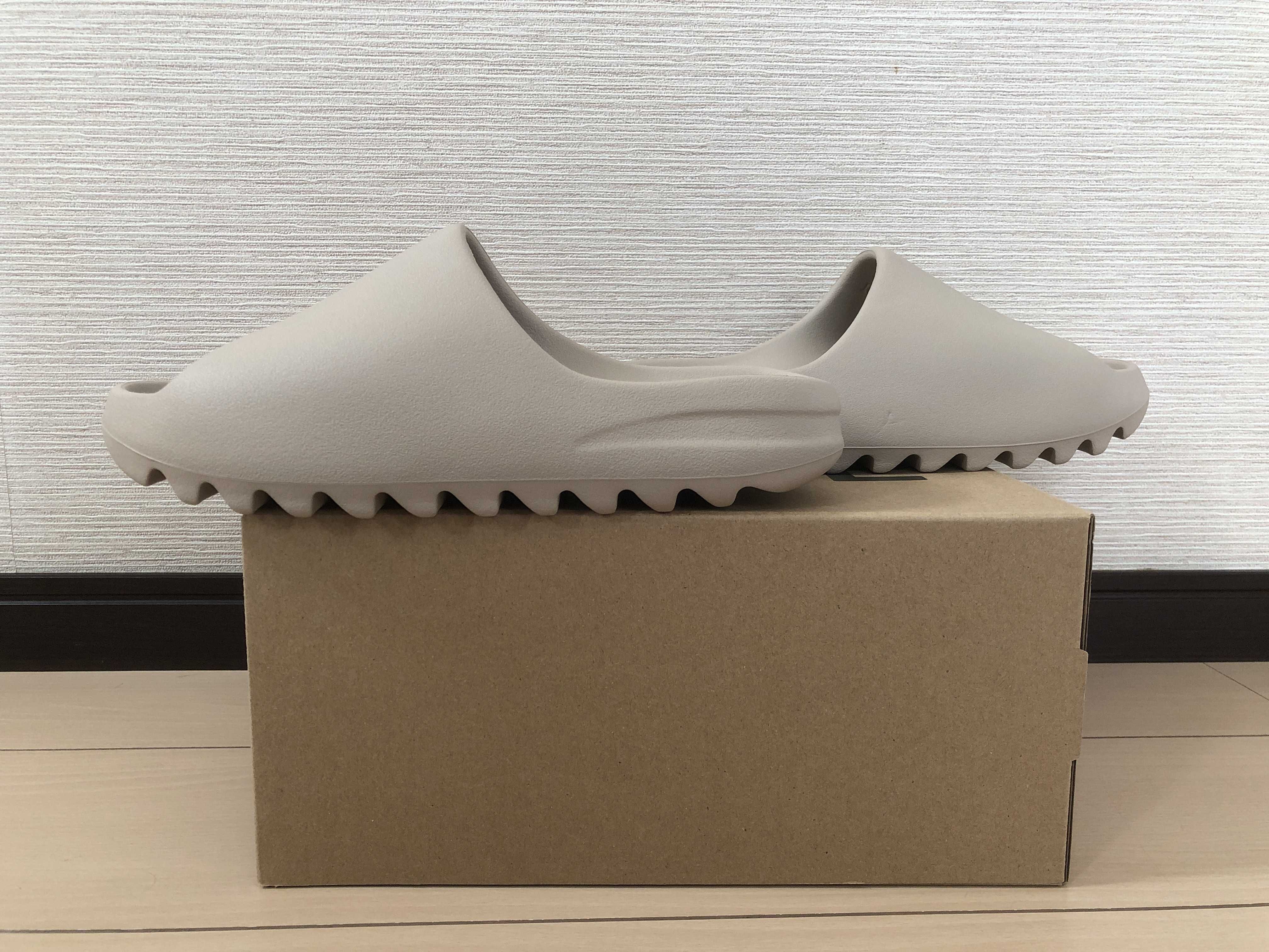 adidas YEEZY Slide "Pure" (GW1934)