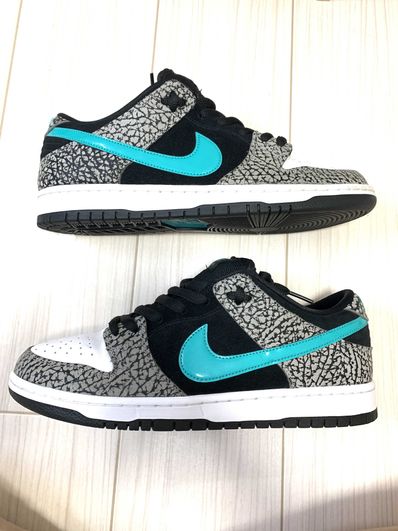 Nike SB Dunk Low "Elephant/Safari"