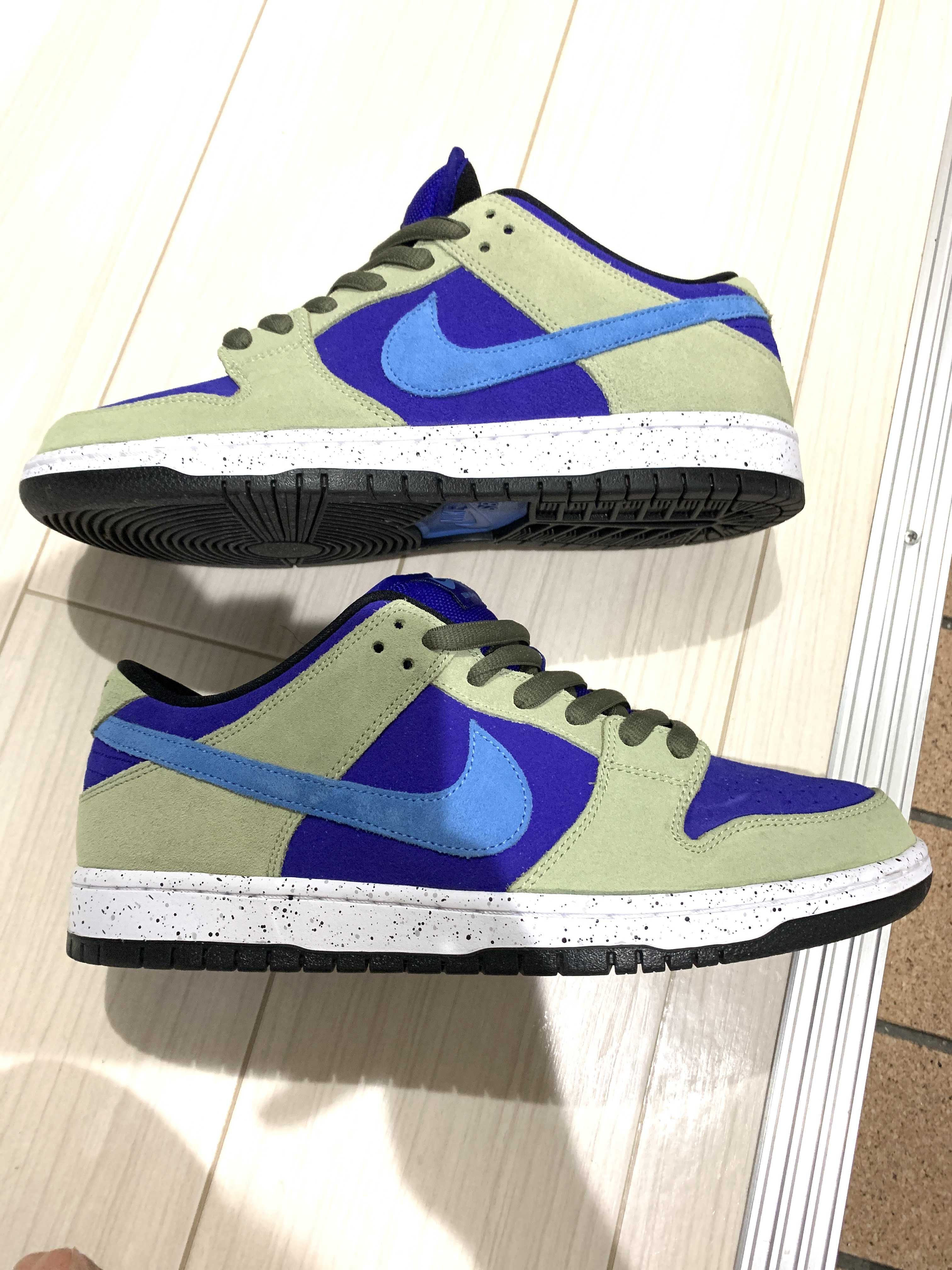 Nike SB Dunk Low "Celadon"