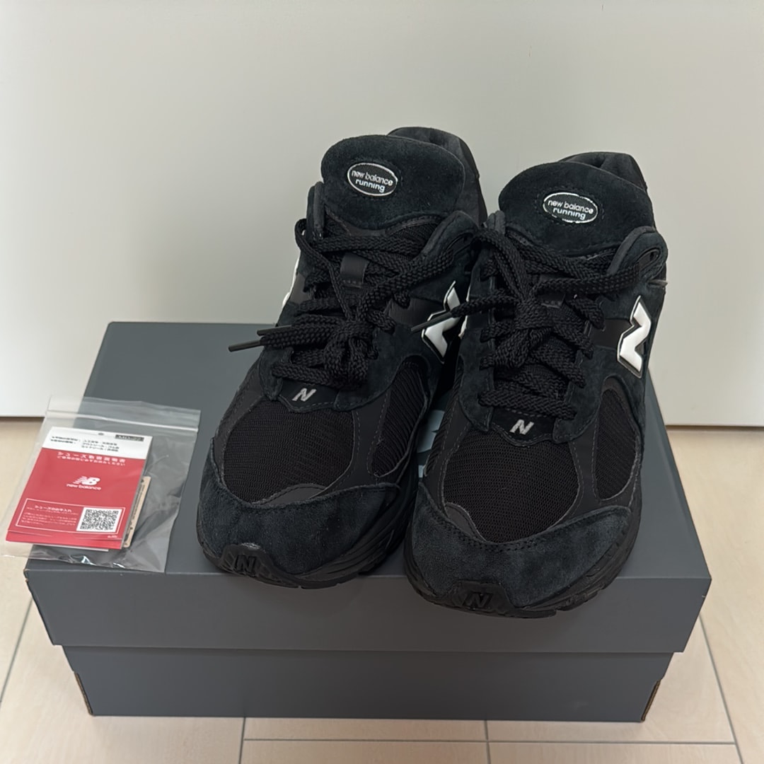 New Balance 2002R GORE-TEX "Black/White"