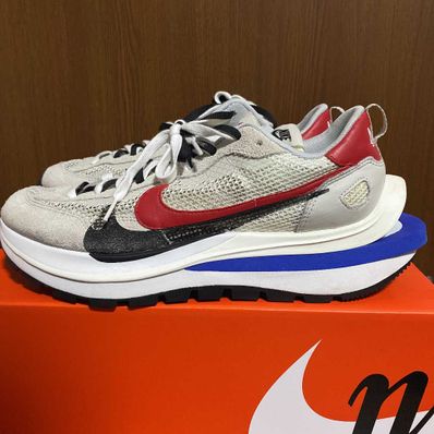 sacai × Nike Vapor Waffle "Royal Fuchsia"