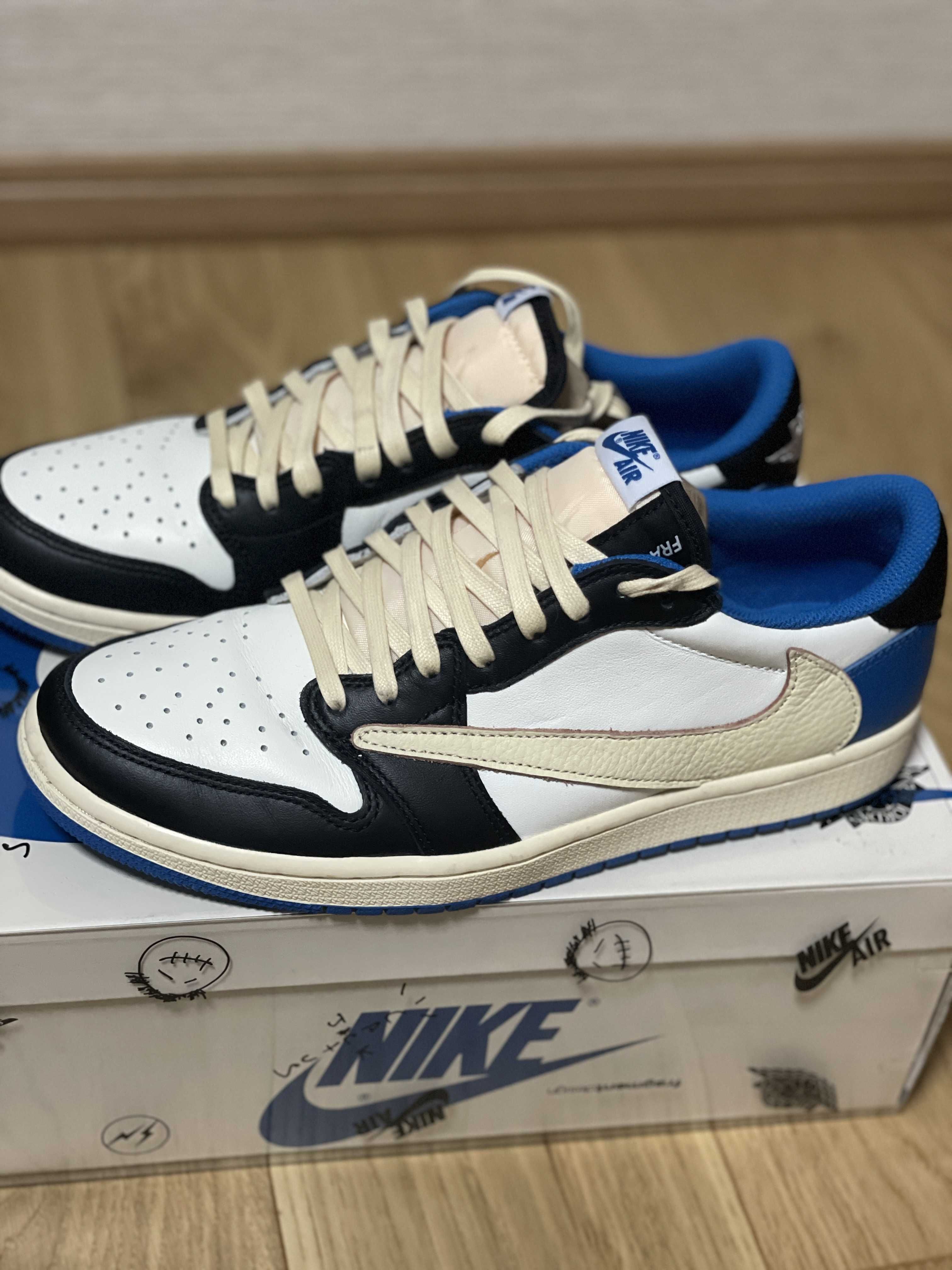 Travis Scott × fragment design × Nike Air Jordan 1 Low OG SP "Military Blue"