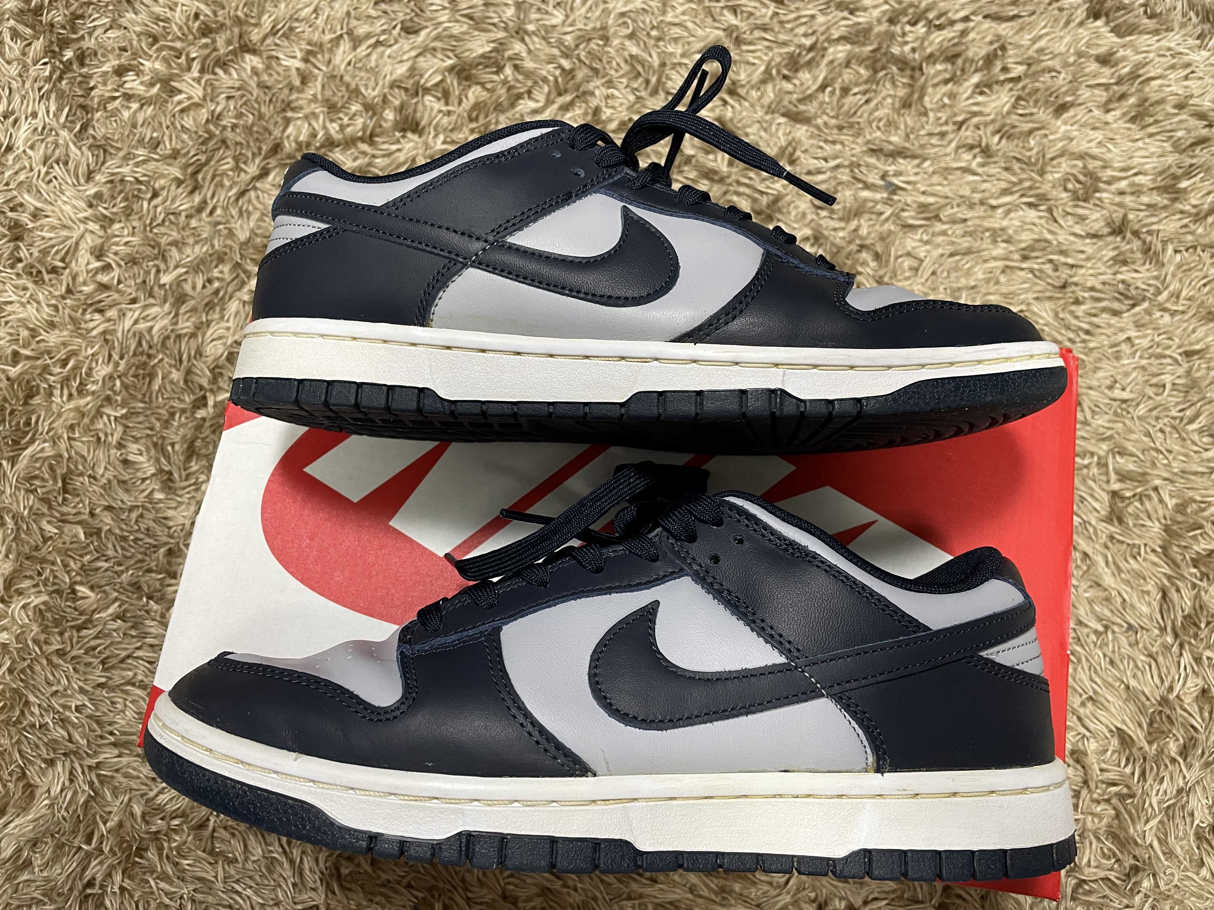 Nike Dunk Low "Championship Grey"