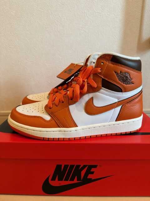 Nike Women's Air Jordan 1 High OG "Starfish"