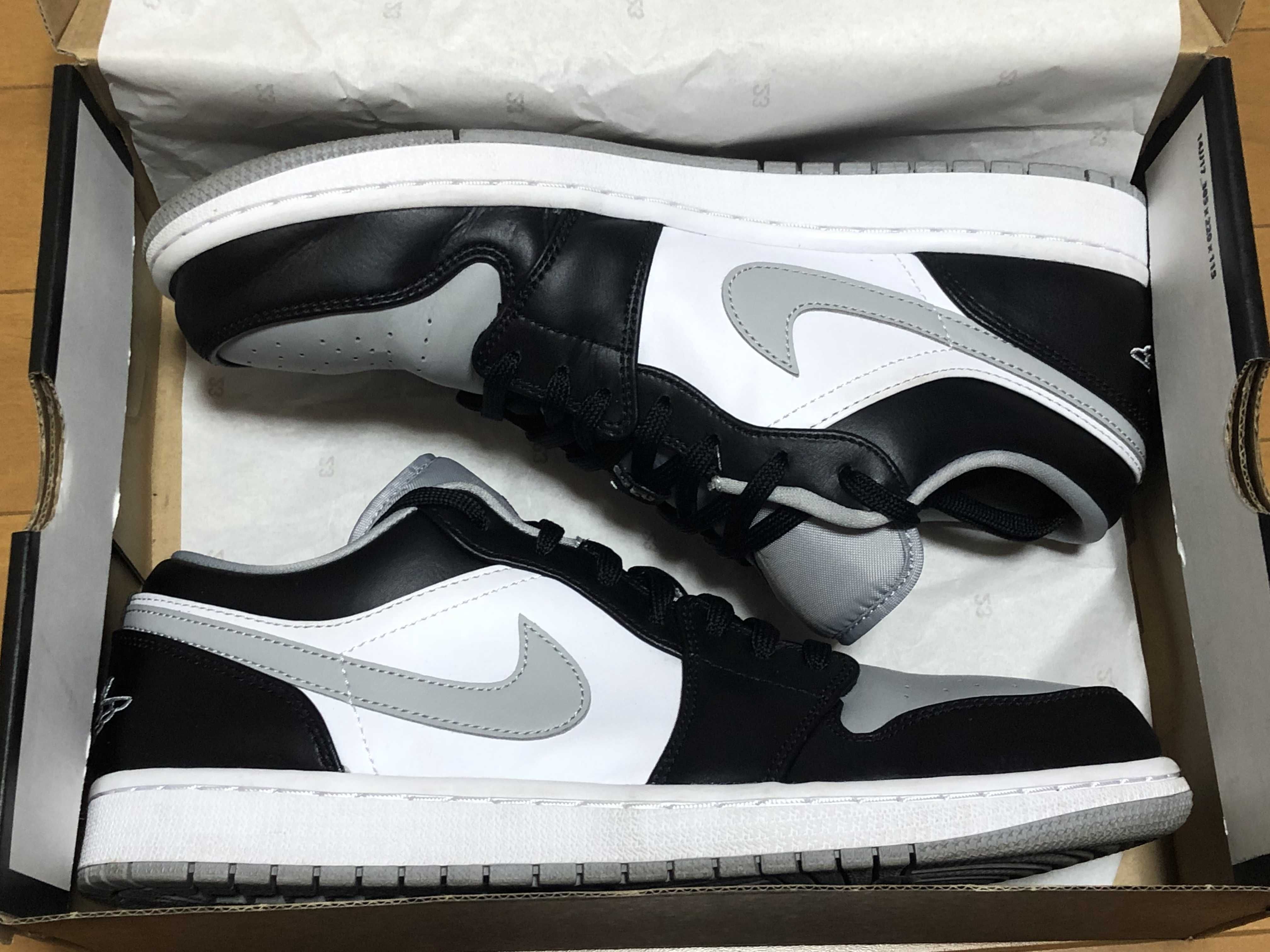NIKE AIR JORDAN 1 LOW "BLACK/LIGHT SMOKE GREY"