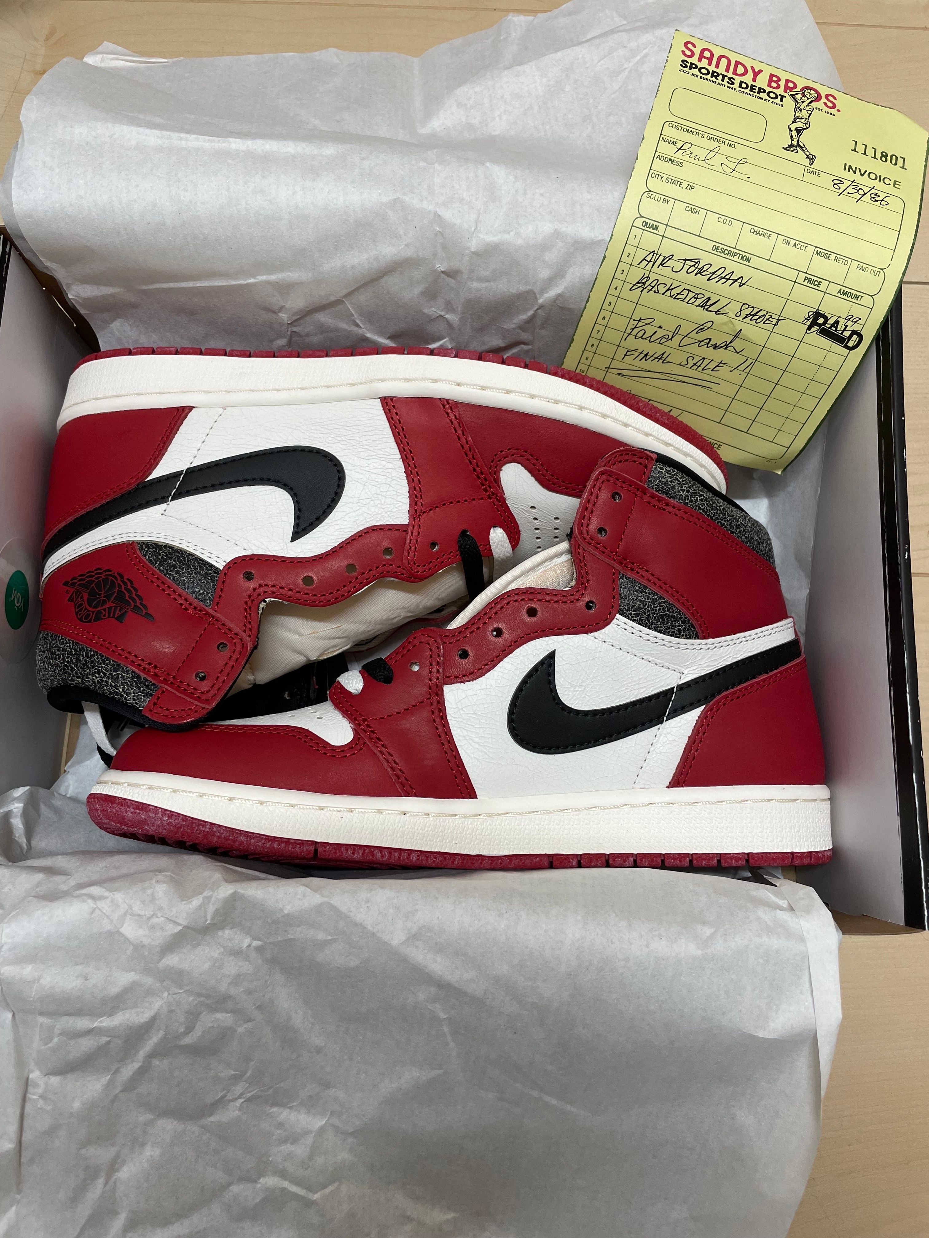 Nike Air Jordan 1 High OG "Lost & Found/Chicago"