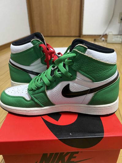 Nike Women's Air Jordan 1 High OG "Lucky Green/White-Sail-Black"