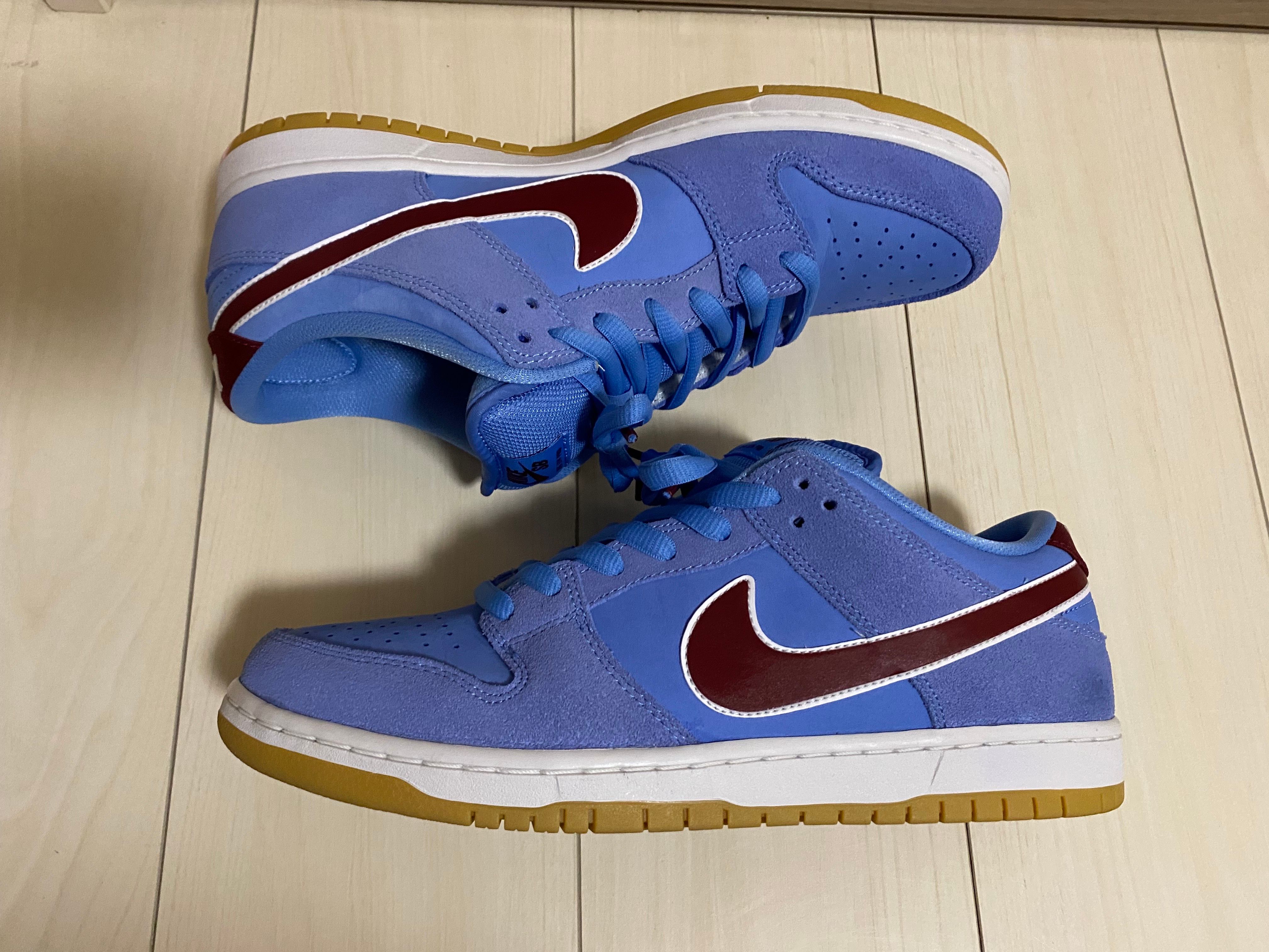 Nike SB Dunk Low Pro "Philadelphia Phillies/Valor Blue and Team Maroon"