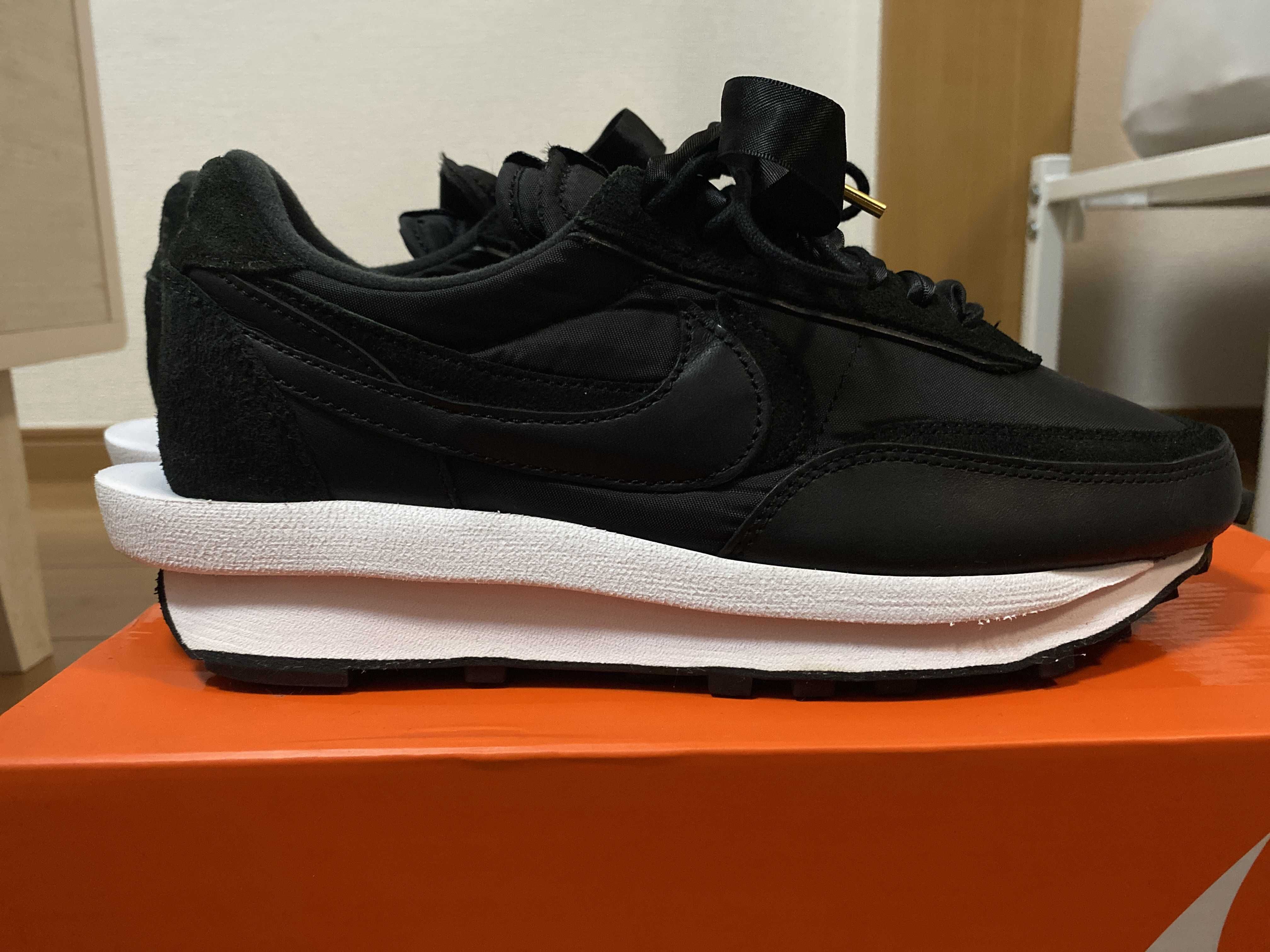 sacai × Nike LDV Waffle "Triple Black"