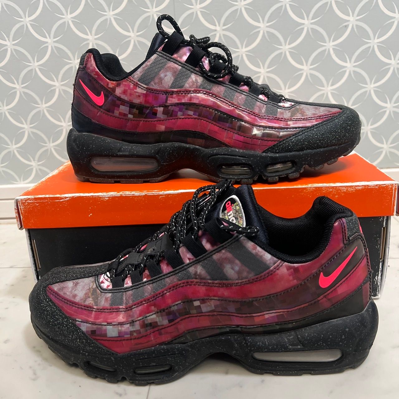 Nike Air Max 95 "Cherry Blossom"