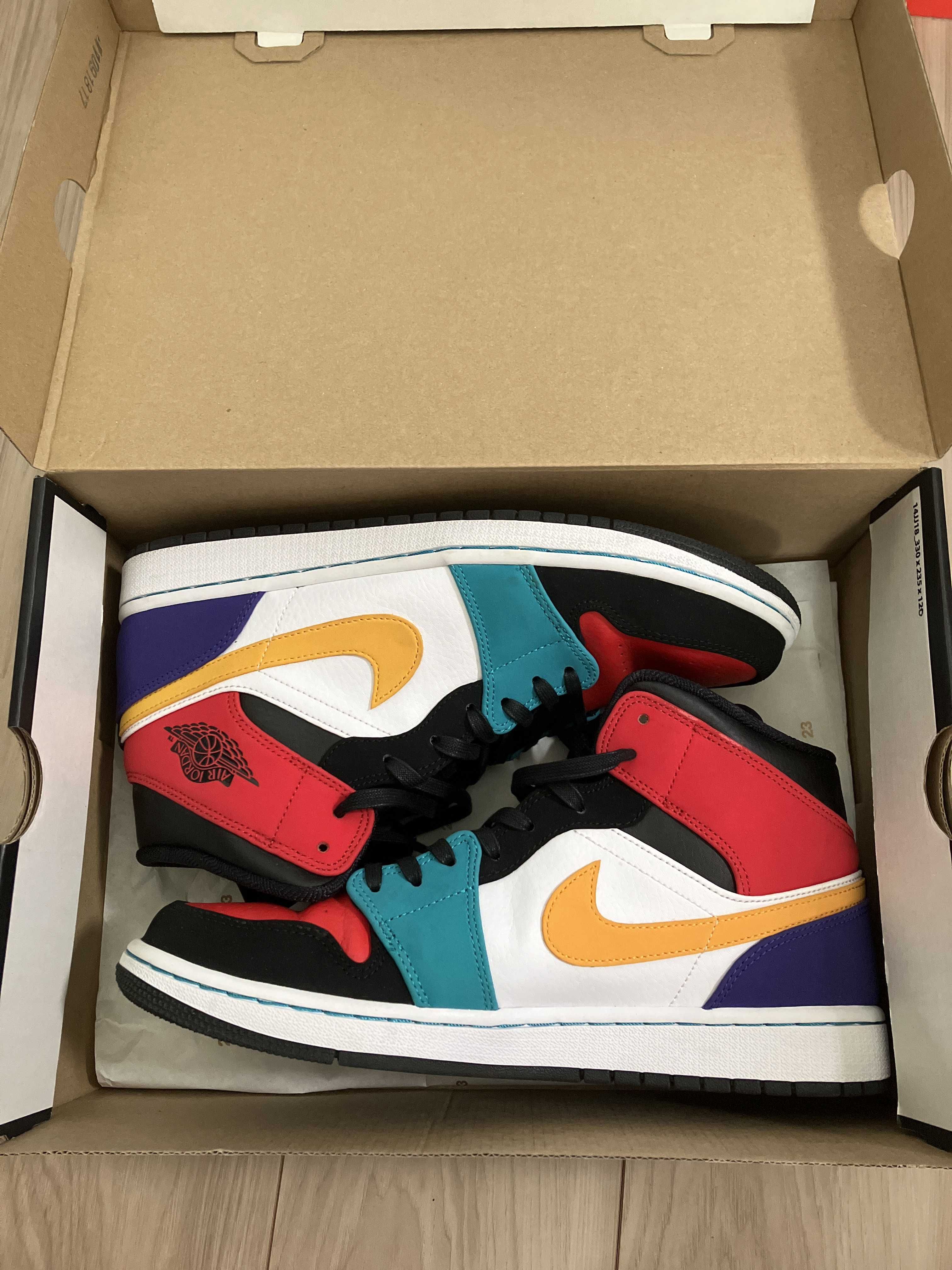 Nike Air Jordan 1 Mid "White/University Red/Black"